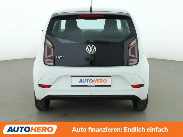 Volkswagen Up! view 5
