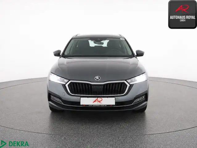 Skoda Octavia view 8