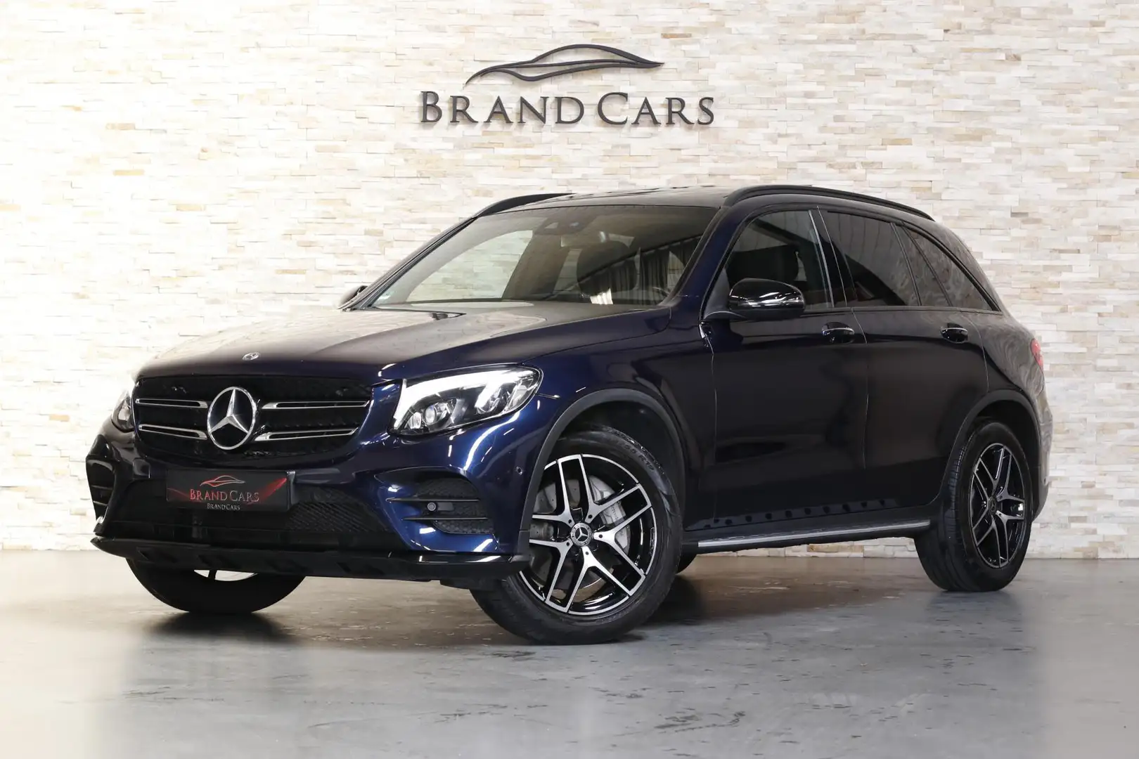 Mercedes-Benz GLC 250 4MATIC AMG Line | Pano | Memory | Burmester | Trek Blauw - 1