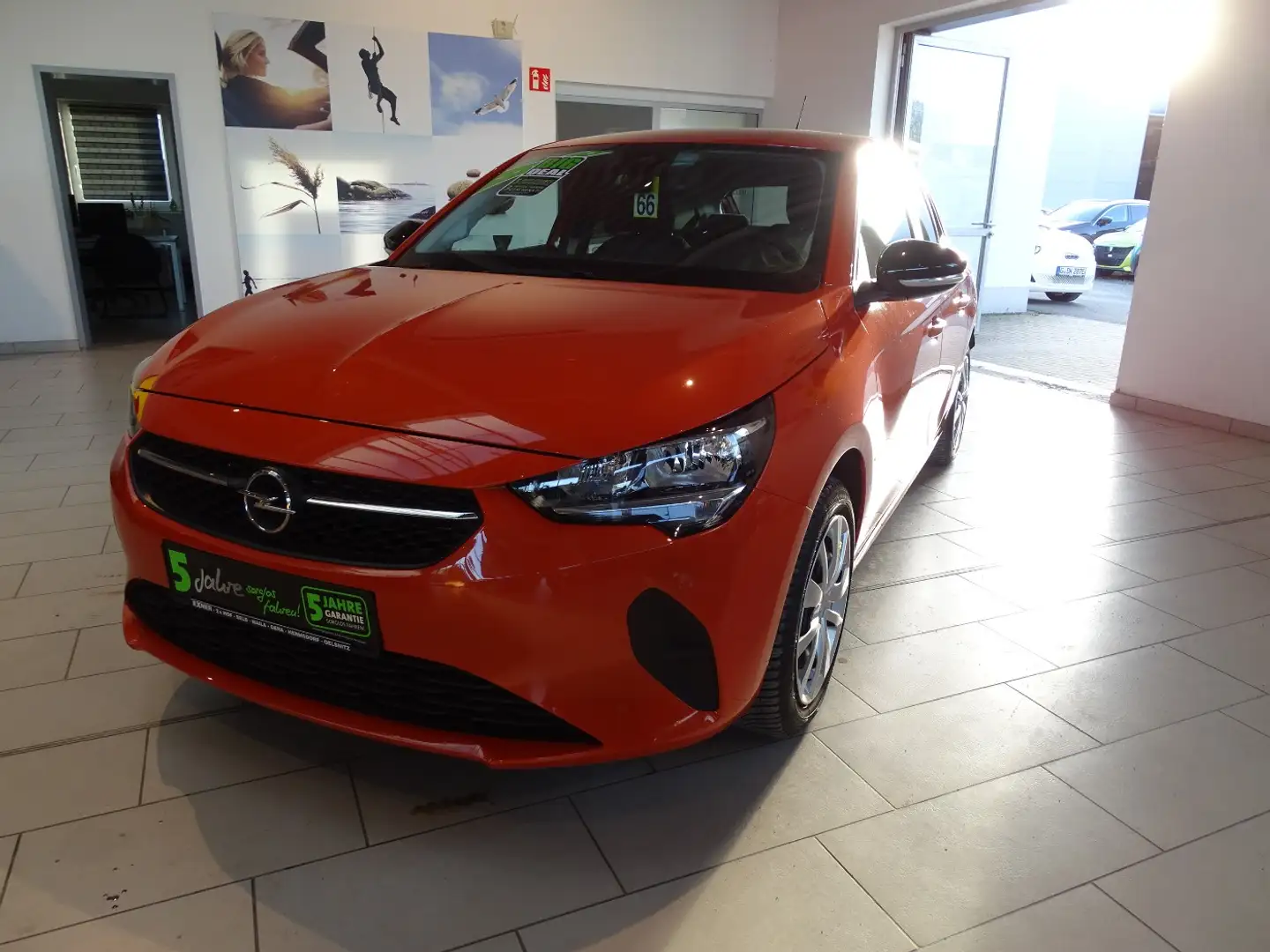 Opel Corsa-e EDITION Kam.+KlimaA+PDC+AUT+SpurH Orange - 2