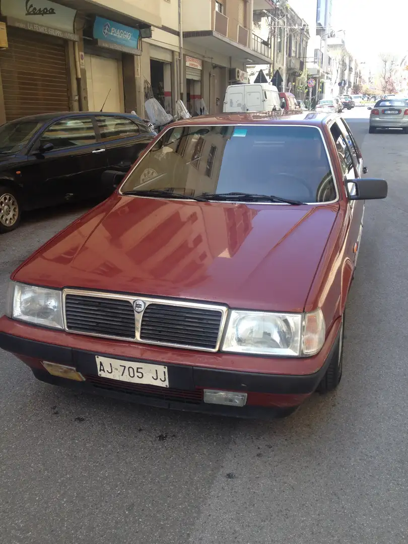 Lancia Thema 2.0 i.e. - 1