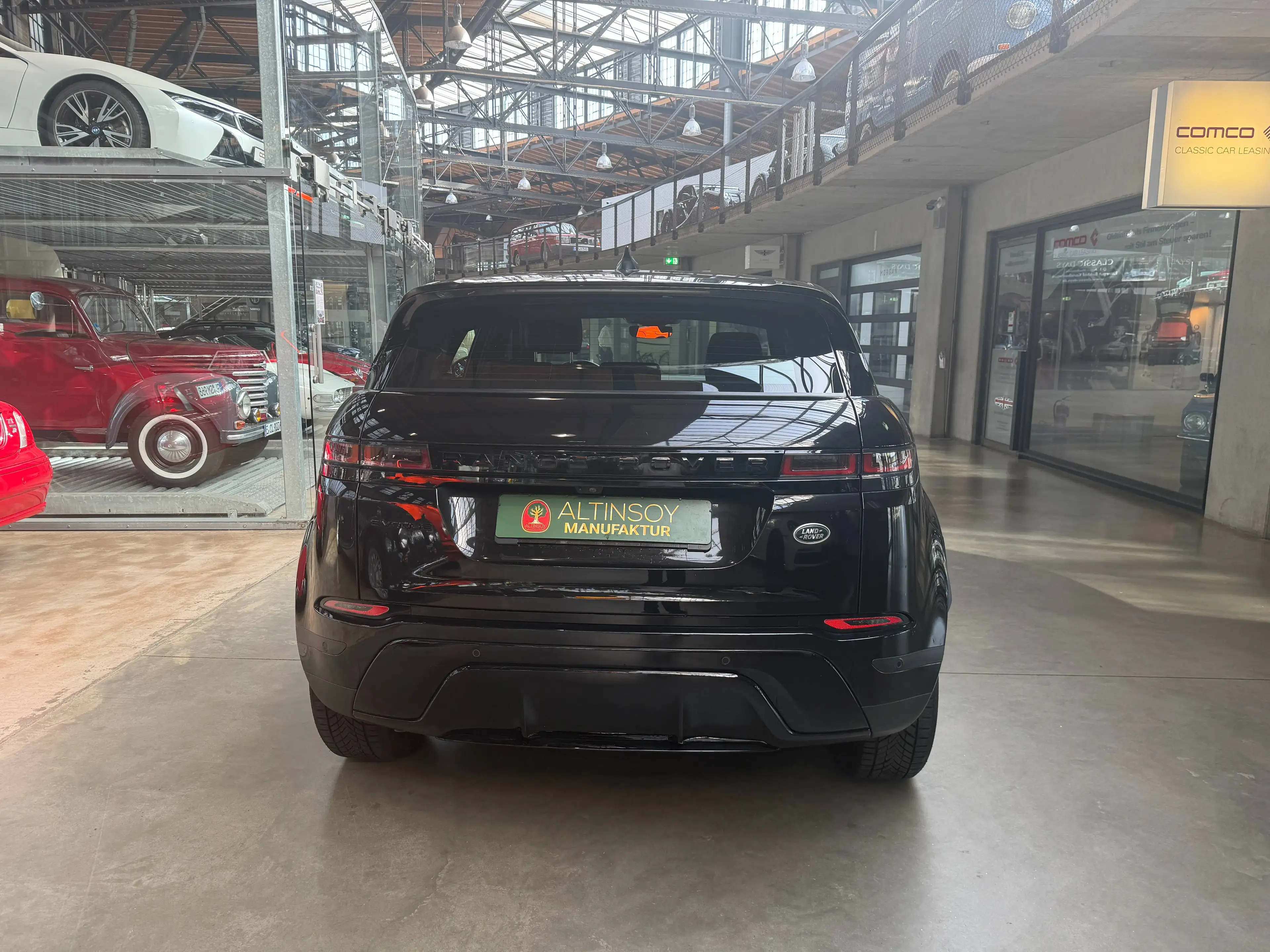 Land Rover Range Rover Evoque S — photo 7