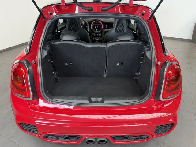 Mini Cooper view 6