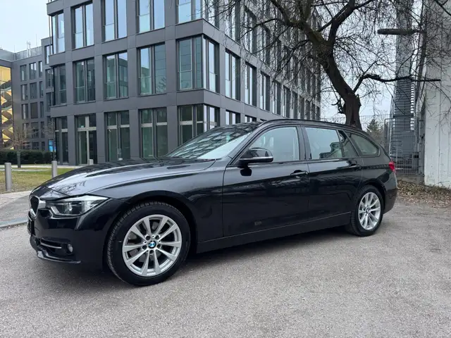 BMW 330 d xDrive Sport Line Automatic/Garantie !!!