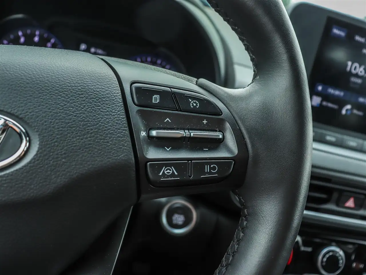 Hyundai KONA photo Hyundai KONA