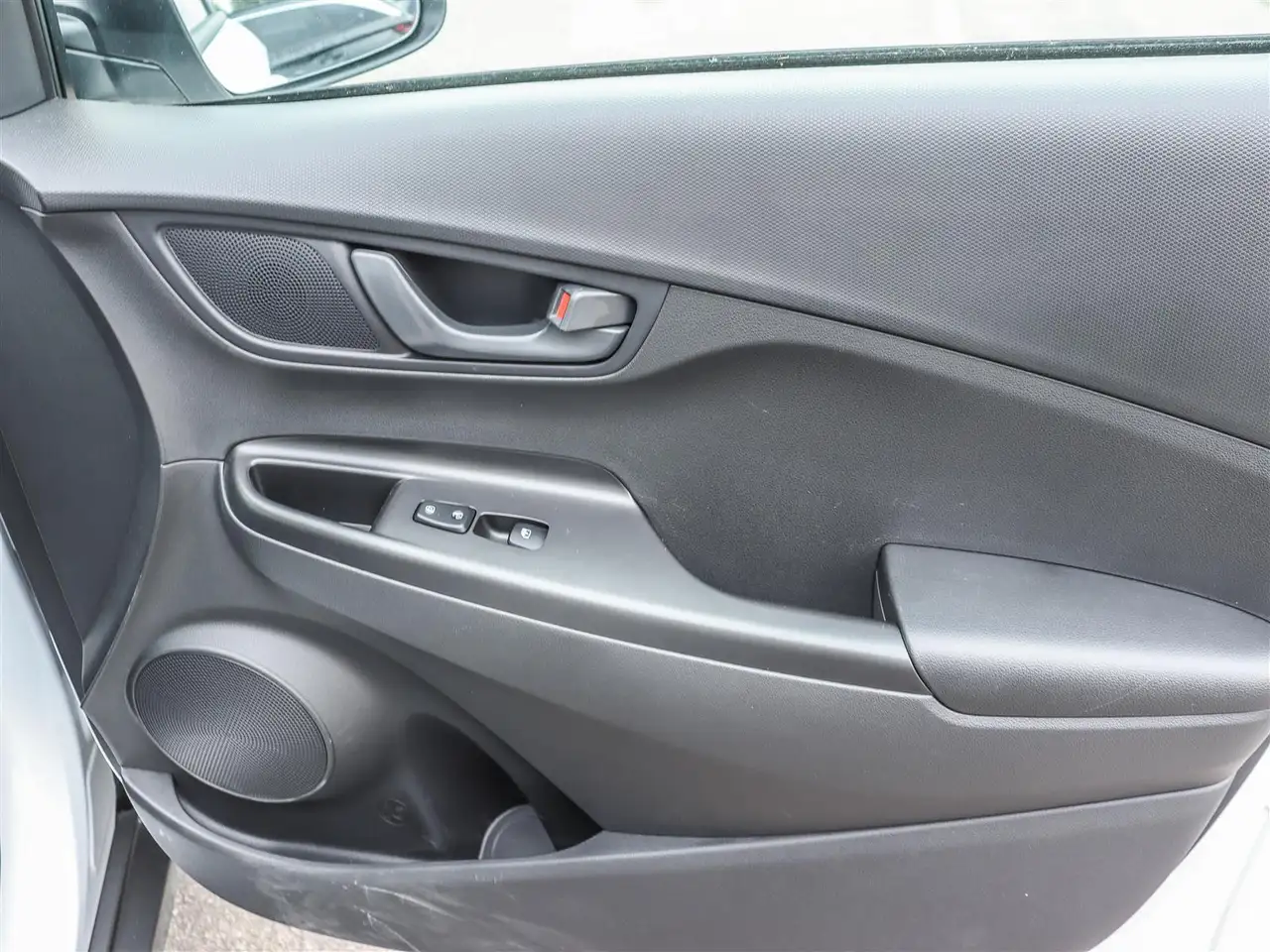 Hyundai KONA photo Hyundai KONA