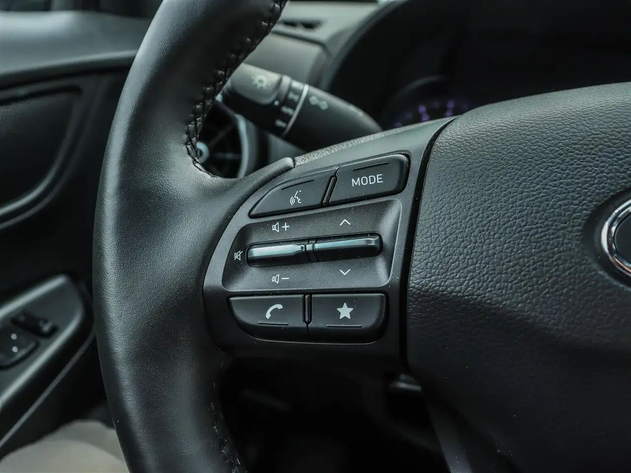 Hyundai KONA photo Hyundai KONA