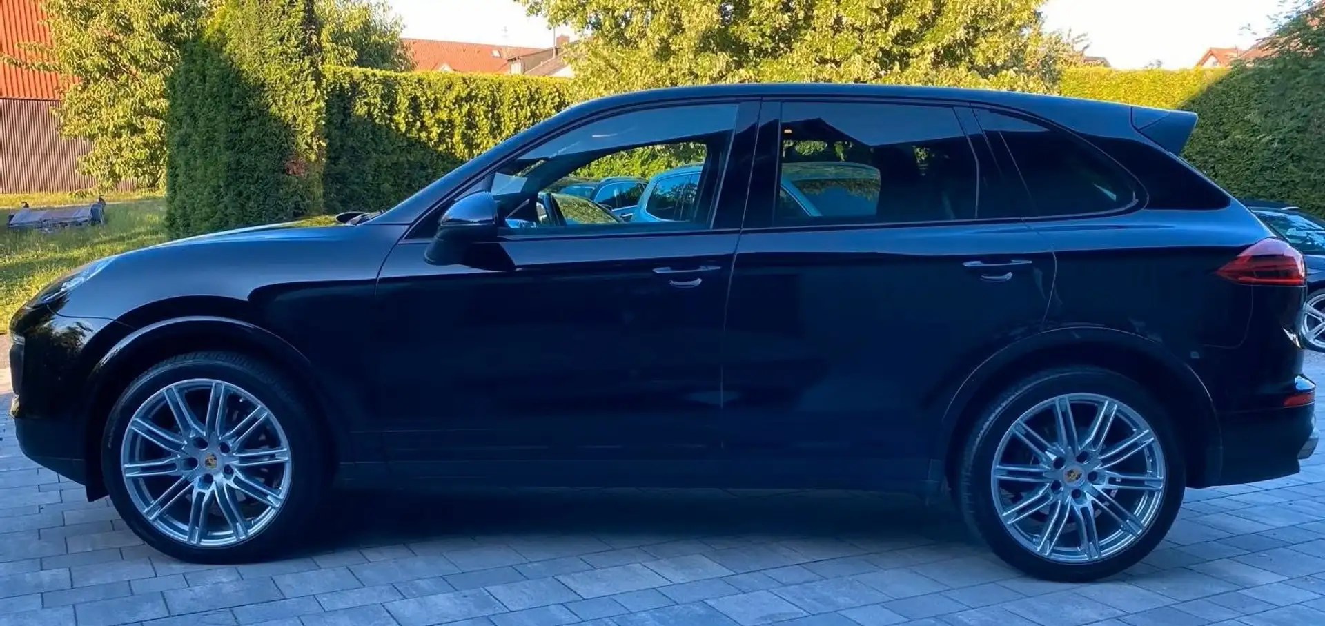 Porsche Cayenne Cayenne II Platinum Edition Aut Schwarz - 2