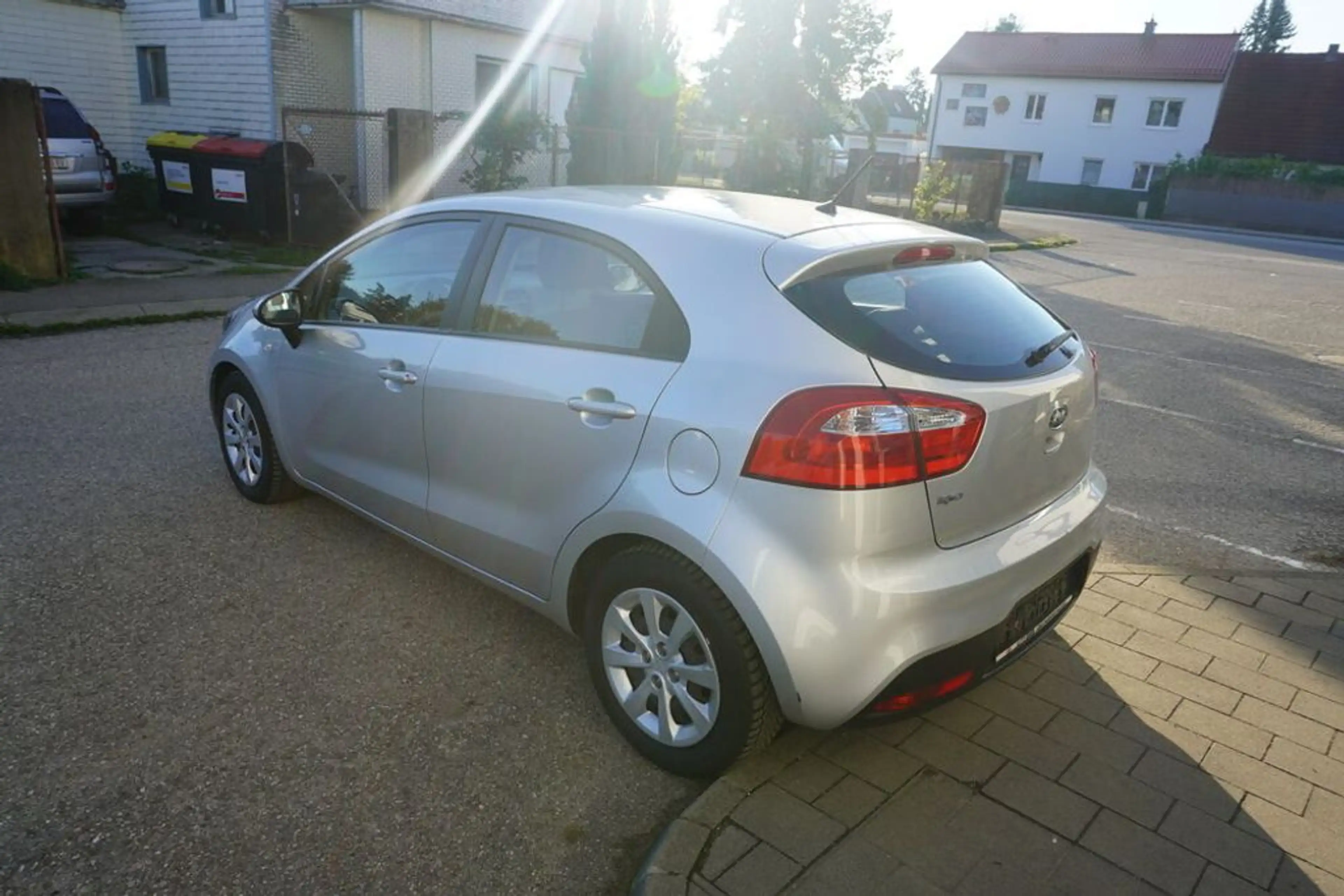 Kia Rio 1,2 Cool — photo 3
