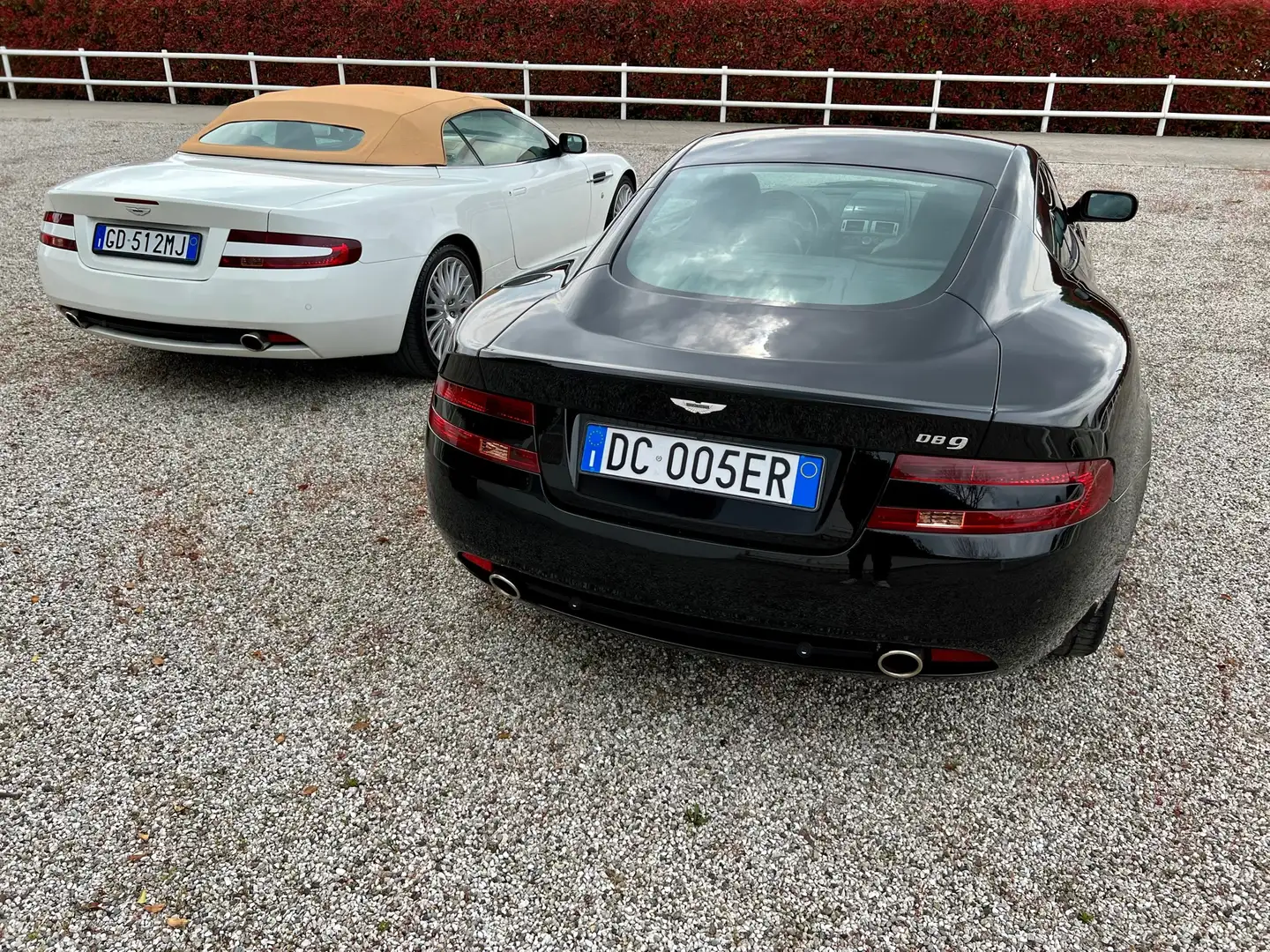 Aston Martin DB9 DB9 coupe 6.0 touchtronic 2 crna - 2