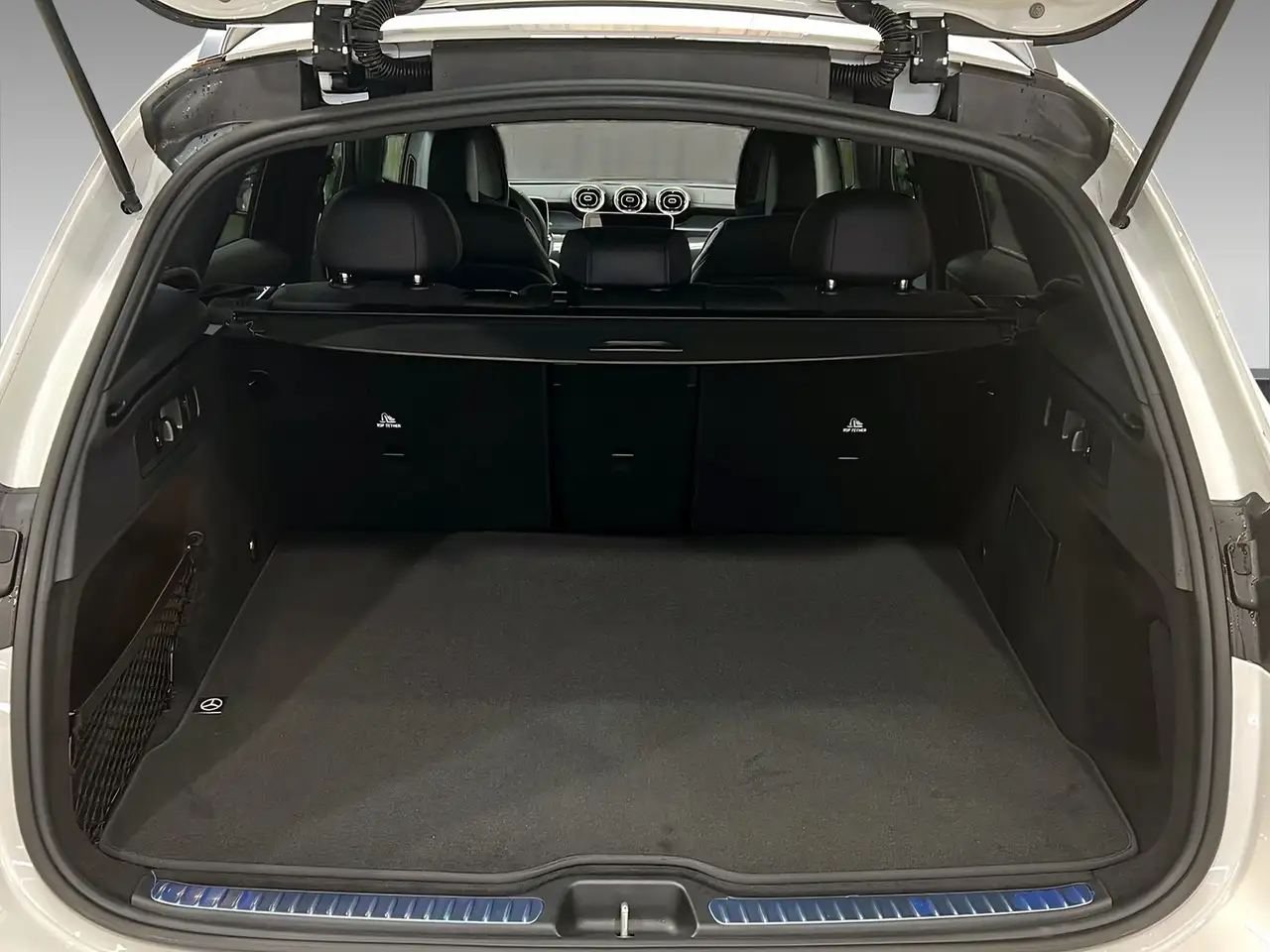 Mercedes-Benz GLC 220 d 4M AMG+DIGITAL+NIGHT+Memo+TotW+AHK+360 6
