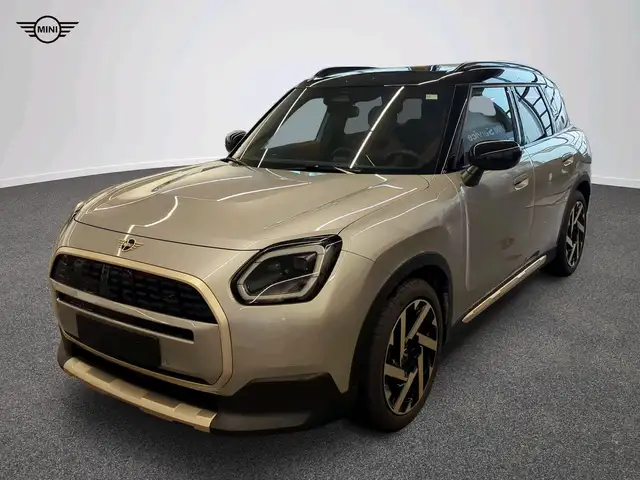 MINI Countryman E Favoured Trim