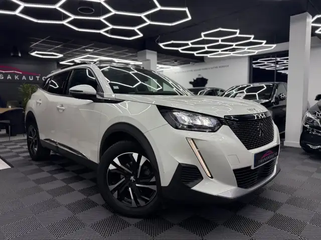 Peugeot 2008 PureTech 130 SS BVM6 Allure - Toit Ouvrant - Caméra 360