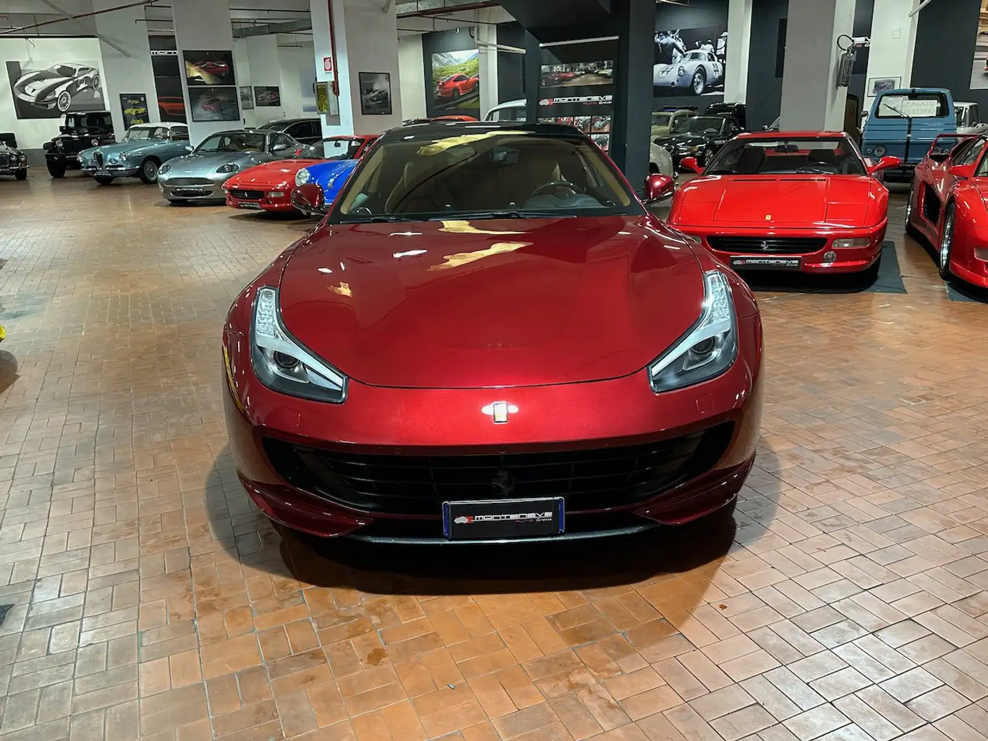 Ferrari GTC4 Lusso T V8 Configurazione Unica -PANORAMA-CARBONIO Rosso - 2
