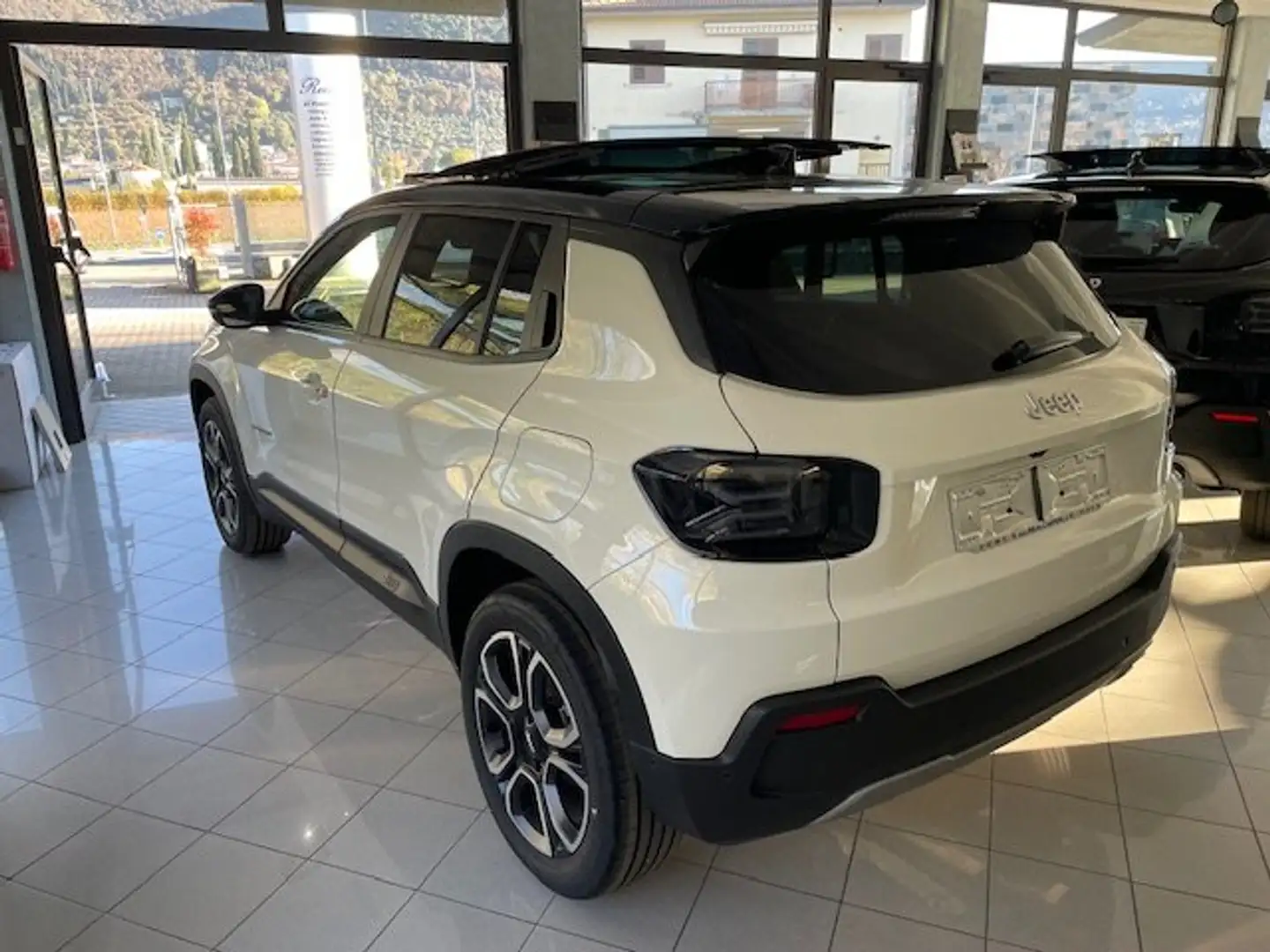 Jeep Avenger JEEP AVENGER 1.2 Turbo E-DCT6 MHEV Summit +Tetto A Blanco - 2