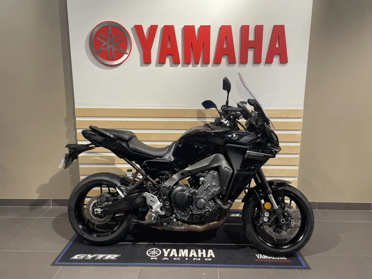 Yamaha Tracer 9 Noir - 1