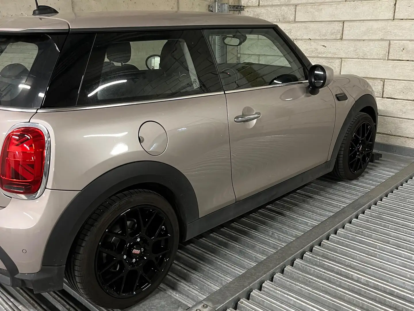 MINI One MINI One One Beige - 2