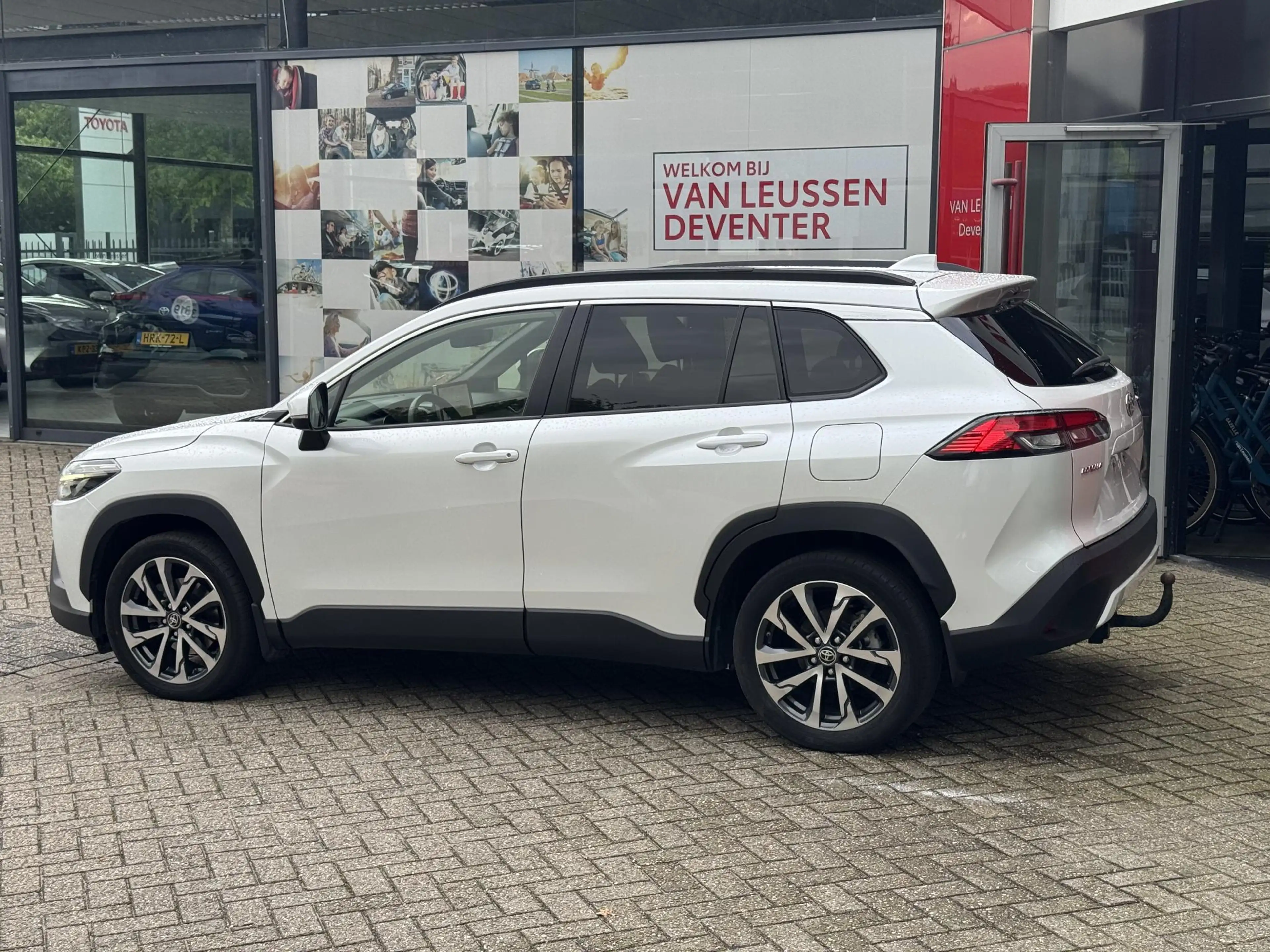 Toyota Corolla Cross 2.0 High Power Hybrid First Edition APPLE/ANDROID — photo 4
