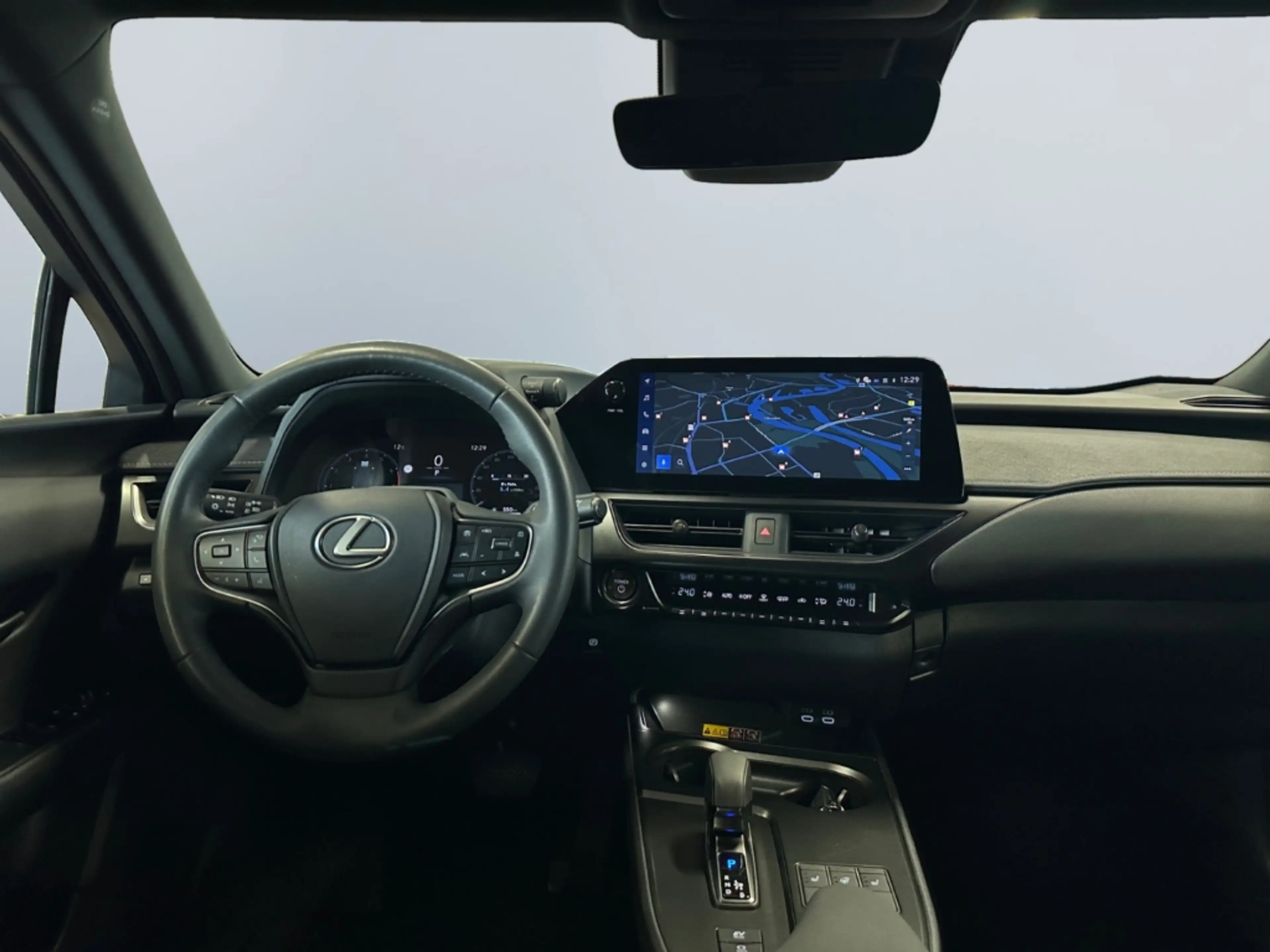 Lexus UX 300h F SPORT Design *LED*CAM*SHZ*CarPlay*PDC* — photo 11