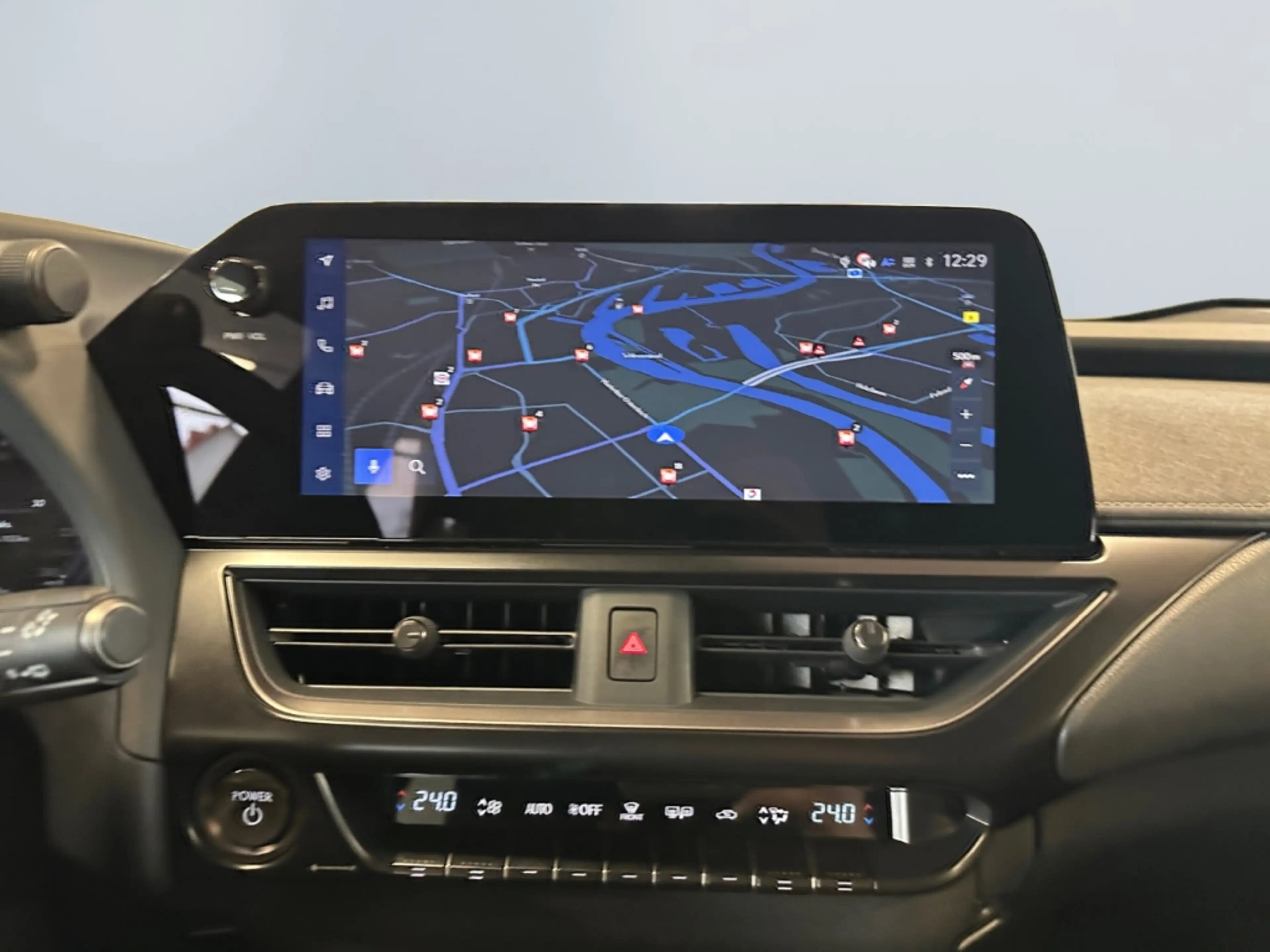 Lexus UX 300h F SPORT Design *LED*CAM*SHZ*CarPlay*PDC* — photo 15