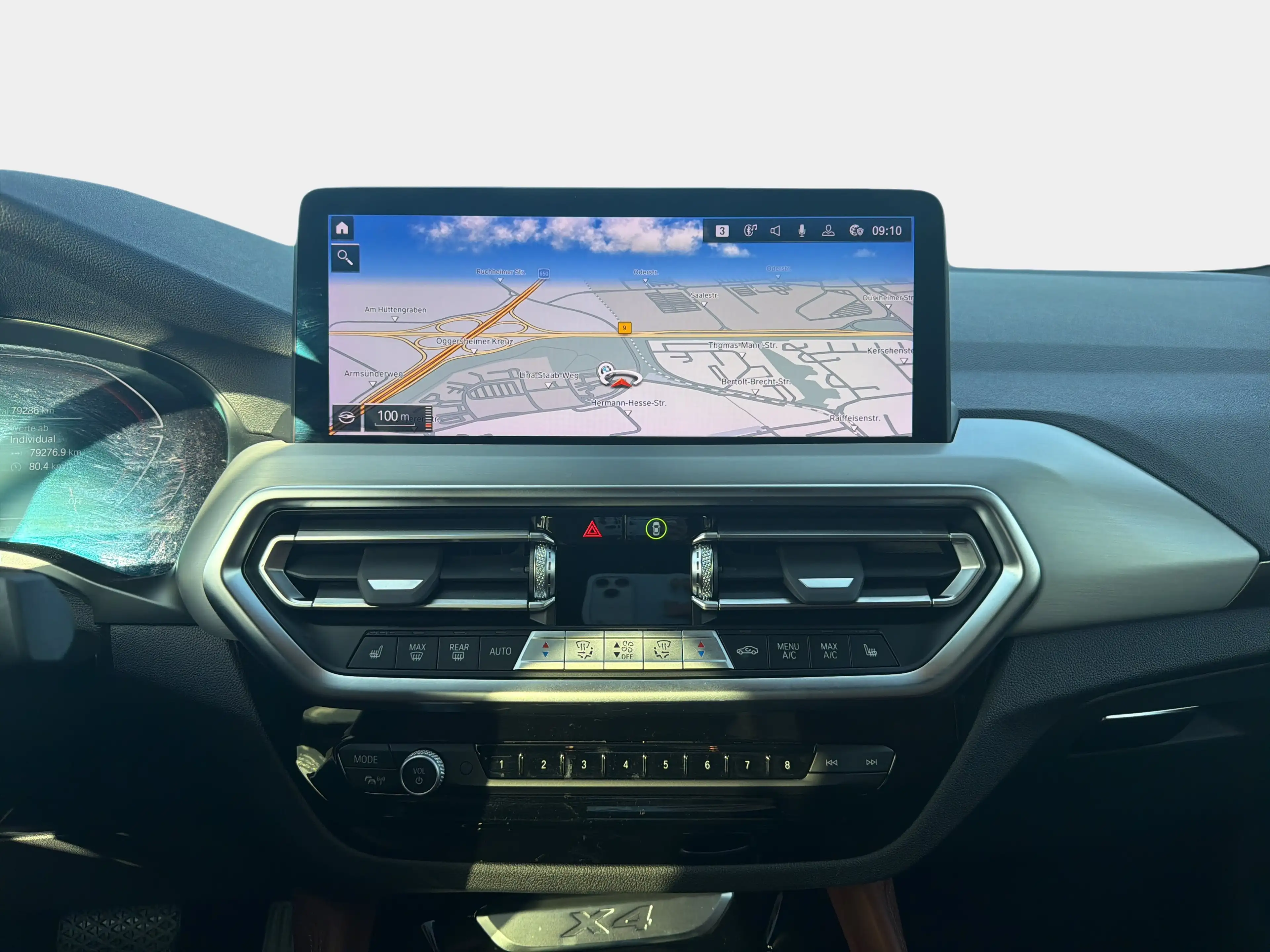 BMW X4 xDrive20d — photo 15