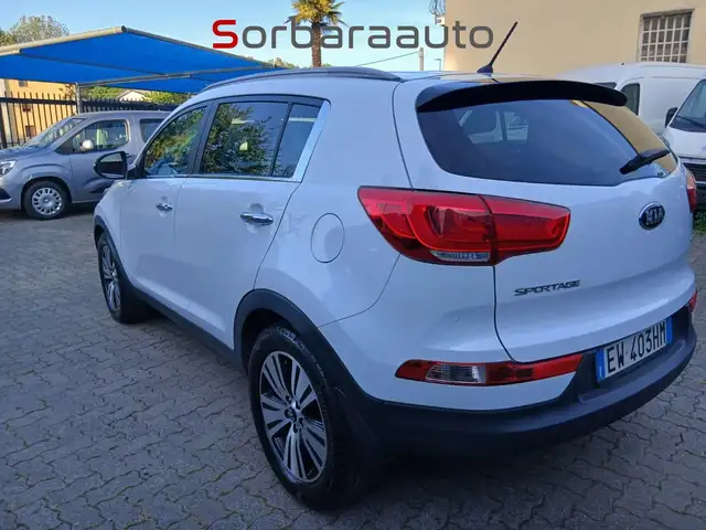 Kia Sportage view 3