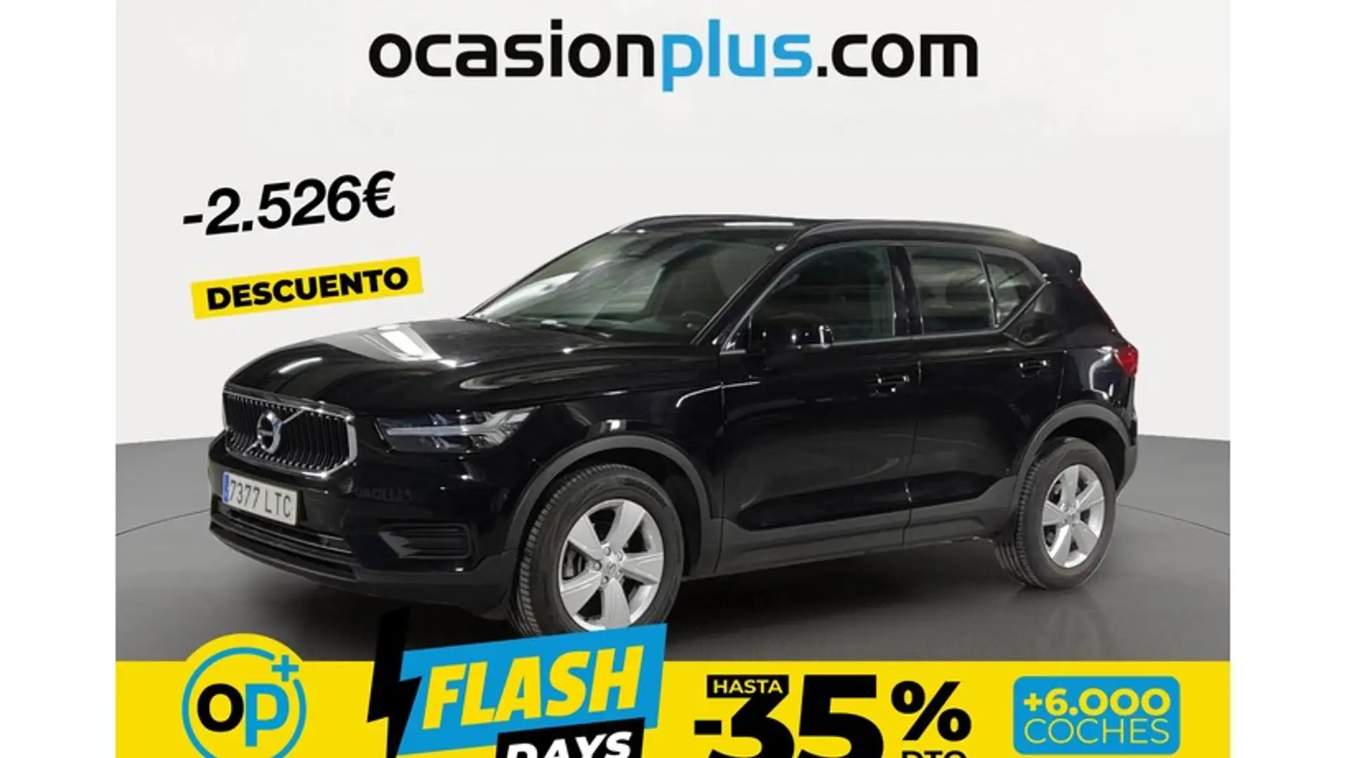 Volvo XC40 T2 Momentum Core Schwarz - 1