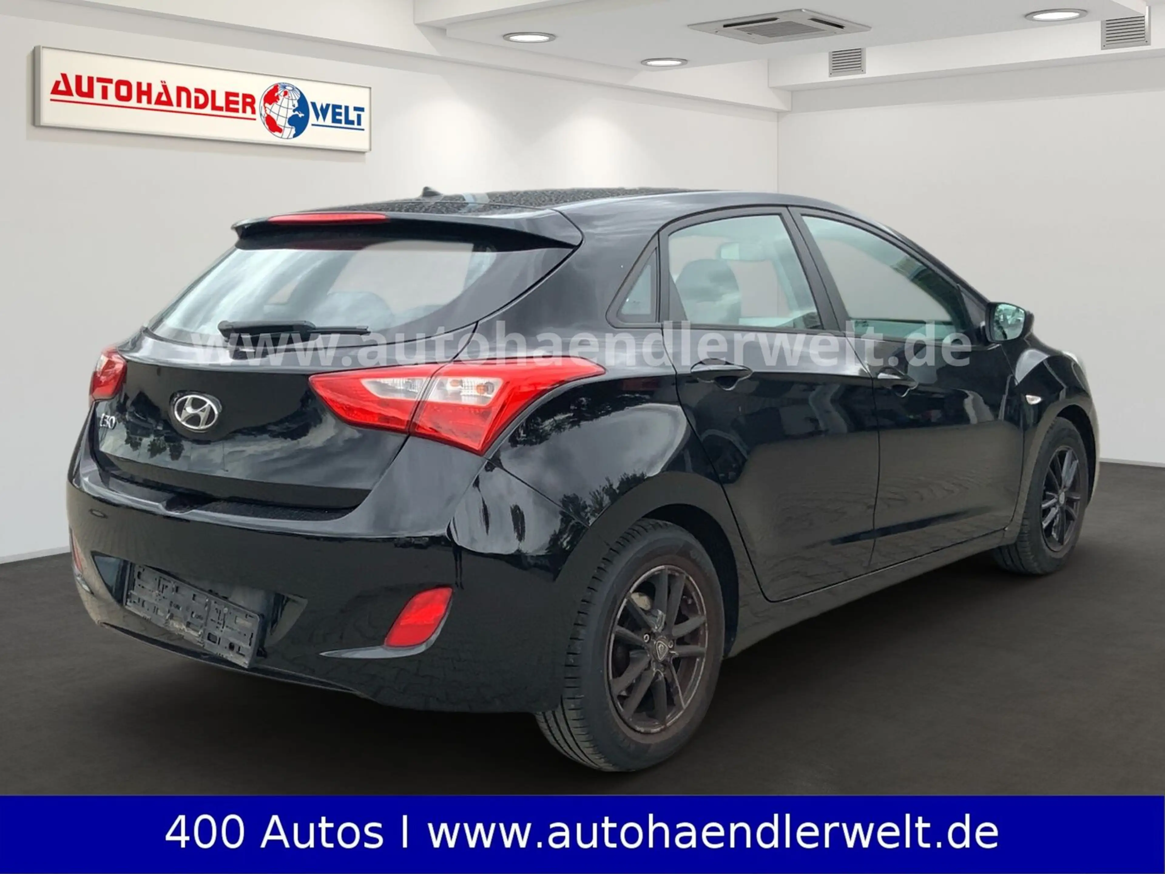 Hyundai i30 1.4 blue — photo 5