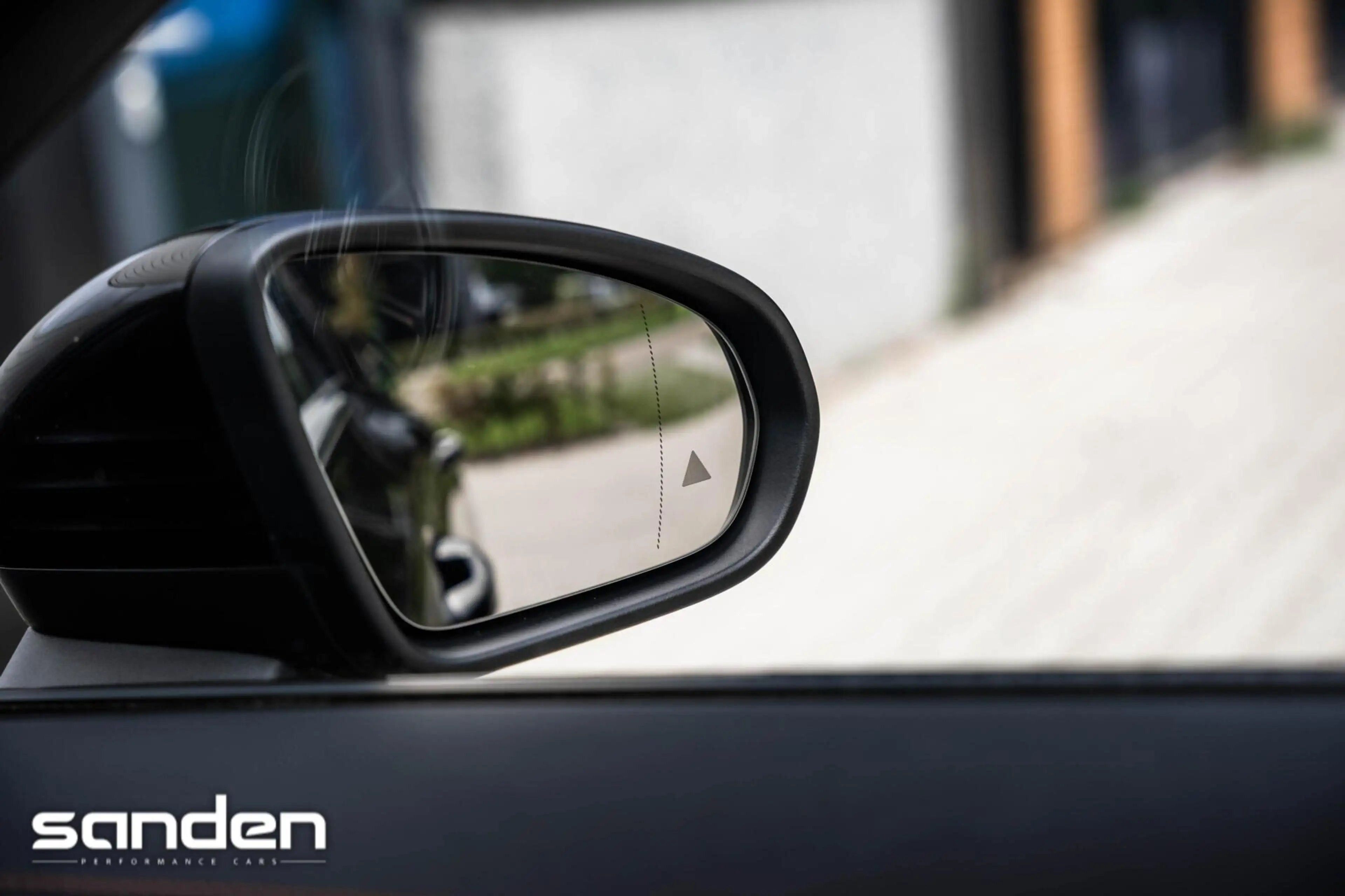 Mercedes-Benz CLA 220 Premium Plus |Pano|Sfeerverlichting|Burmester|19" — photo 38