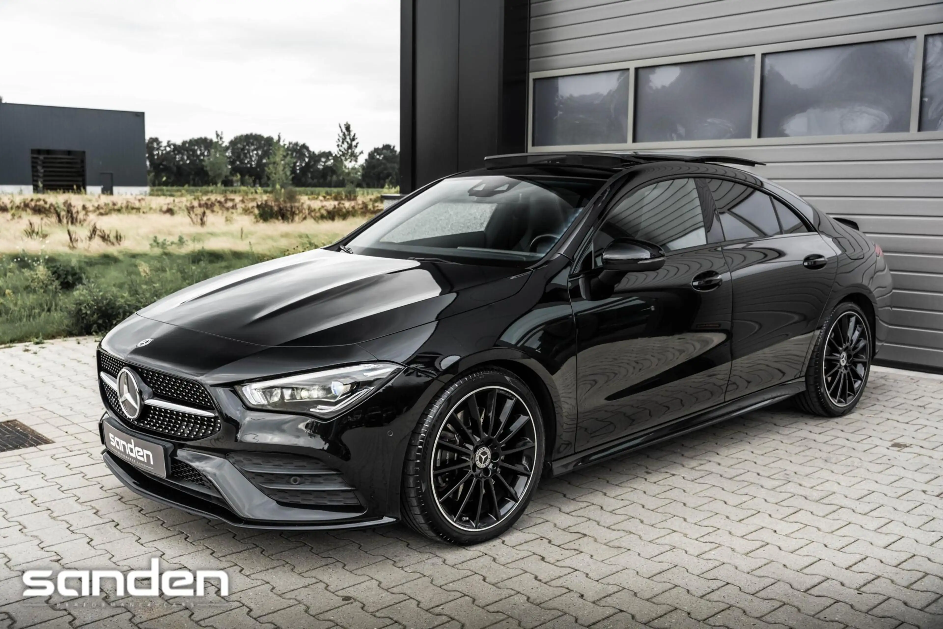 Mercedes-Benz CLA 220 Premium Plus |Pano|Sfeerverlichting|Burmester|19" — photo 14