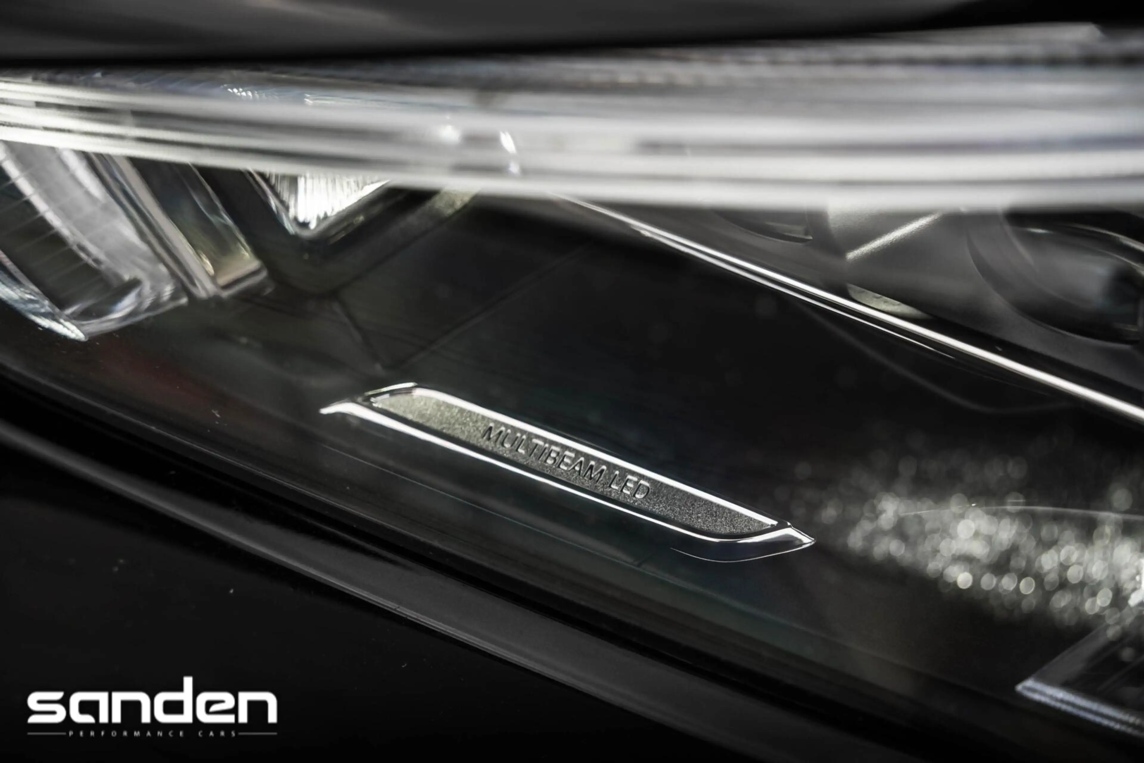 Mercedes-Benz CLA 220 Premium Plus |Pano|Sfeerverlichting|Burmester|19" — photo 25