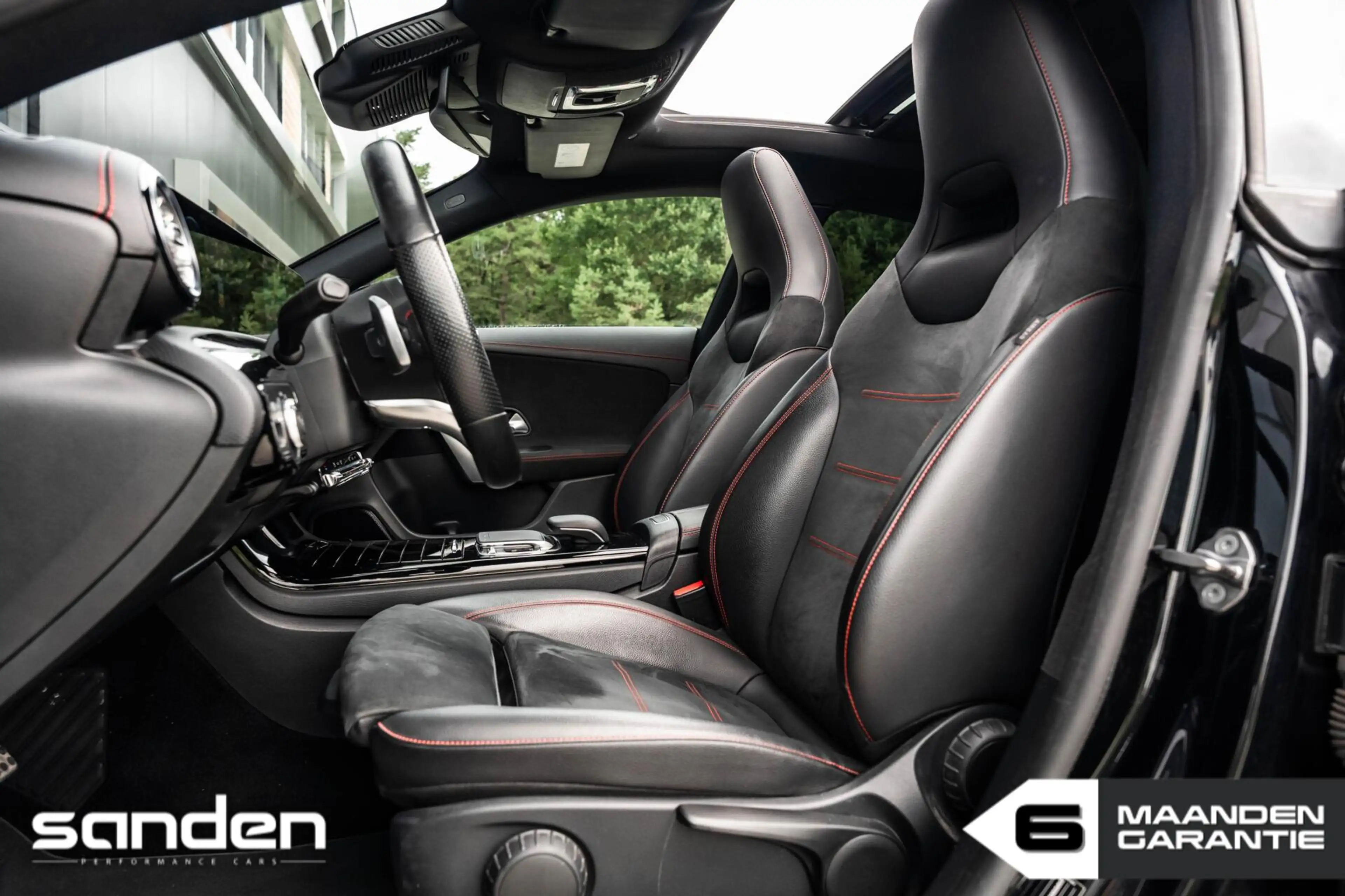 Mercedes-Benz CLA 220 Premium Plus |Pano|Sfeerverlichting|Burmester|19" — photo 9