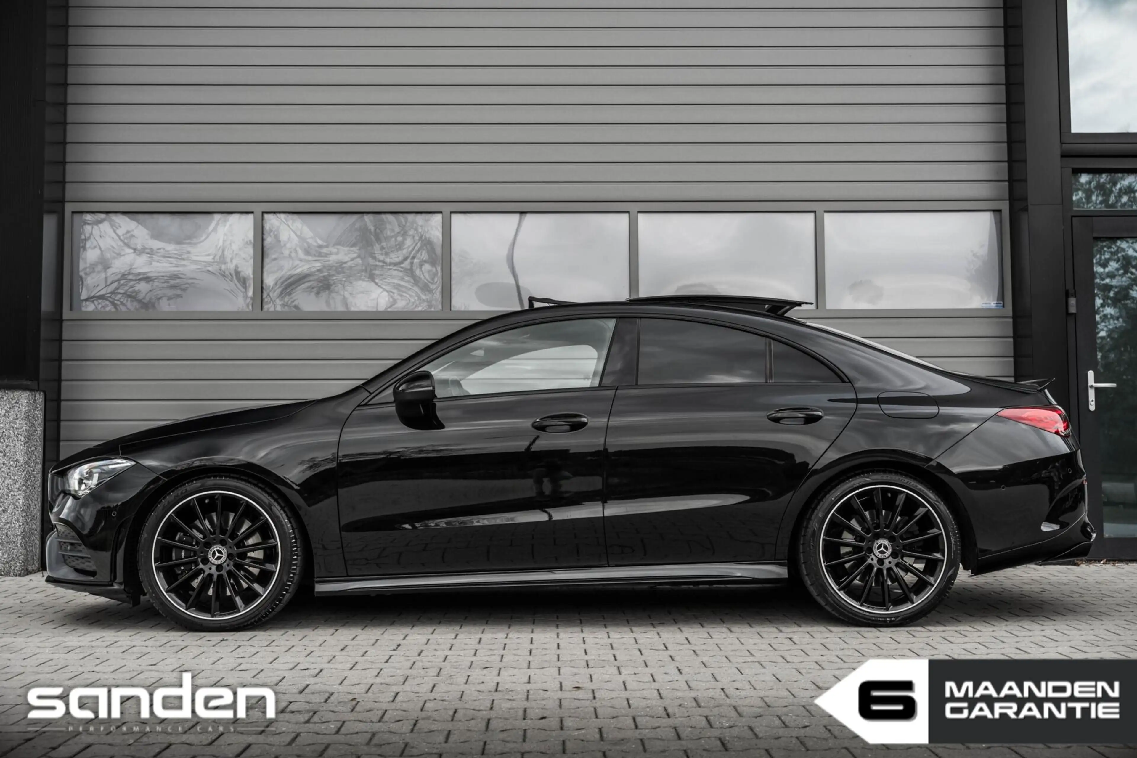 Mercedes-Benz CLA 220 Premium Plus |Pano|Sfeerverlichting|Burmester|19" — photo 4