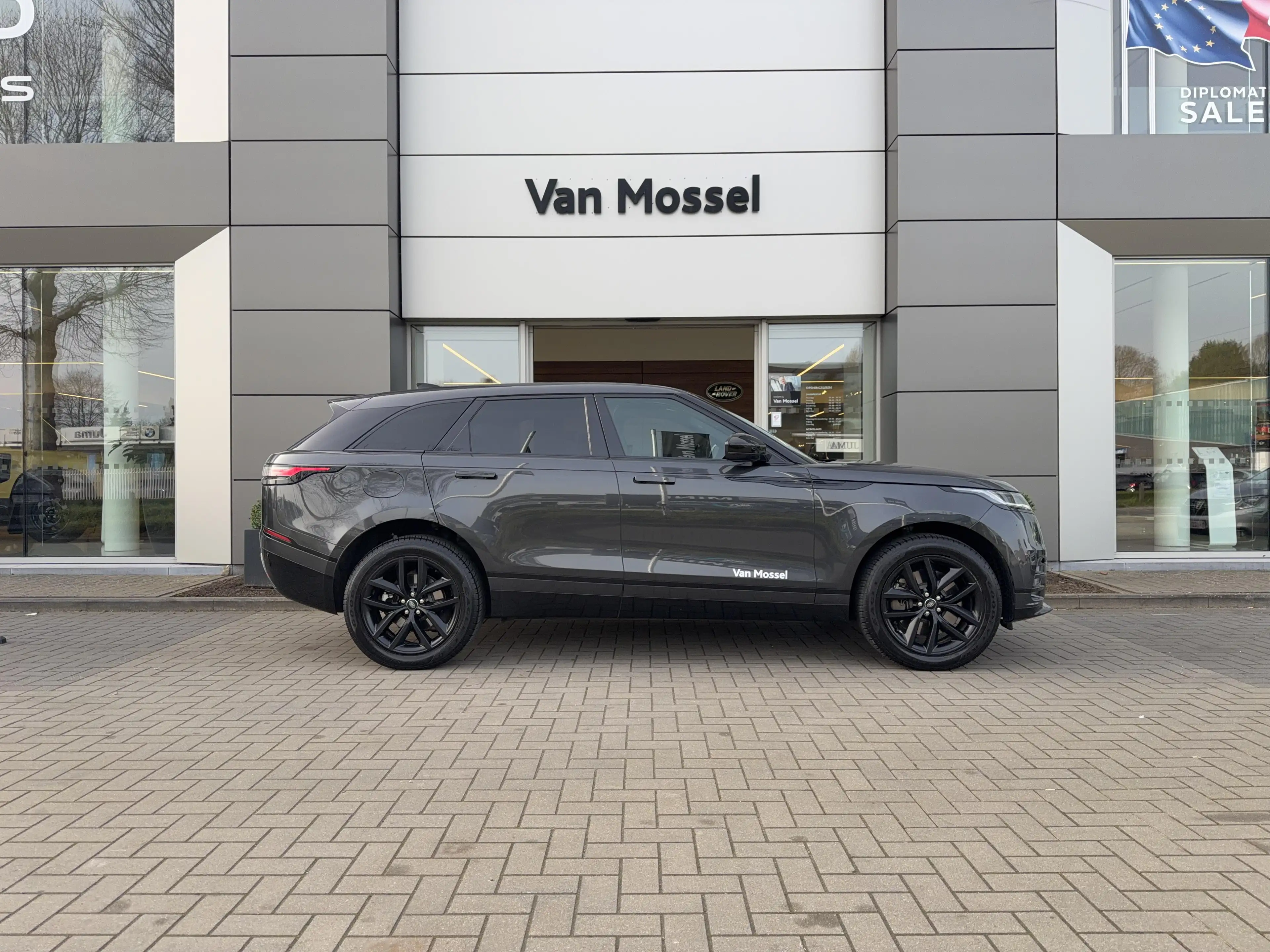Land Rover Range Rover Velar P400e Dynamic SE AWD |Meridian|Trekhaak|Driver Ass — photo 3