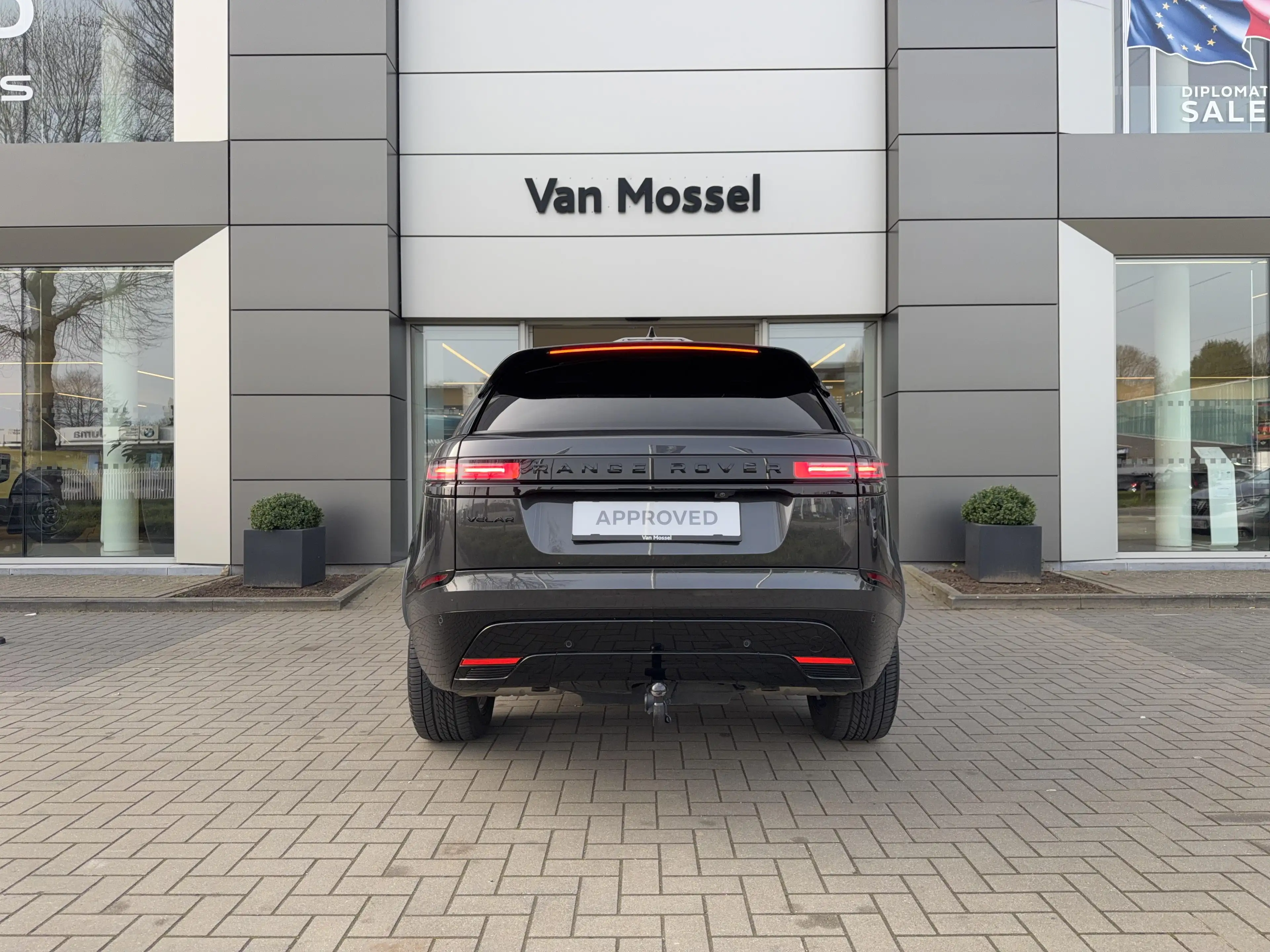 Land Rover Range Rover Velar P400e Dynamic SE AWD |Meridian|Trekhaak|Driver Ass — photo 5