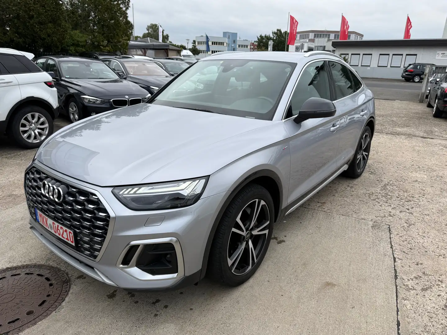 Audi Q5 35 TDI S line Silber - 1