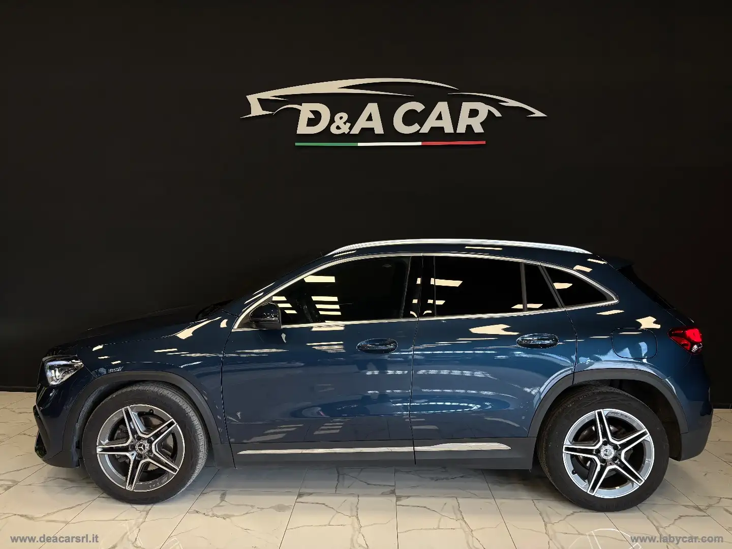 Mercedes-Benz GLA 180 GLA 180 d Automatic Premium Blu/Azzurro - 1