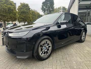 40 Xdrive 326pk Signature Edition Pano/Leder/Led 2022 PROMO!