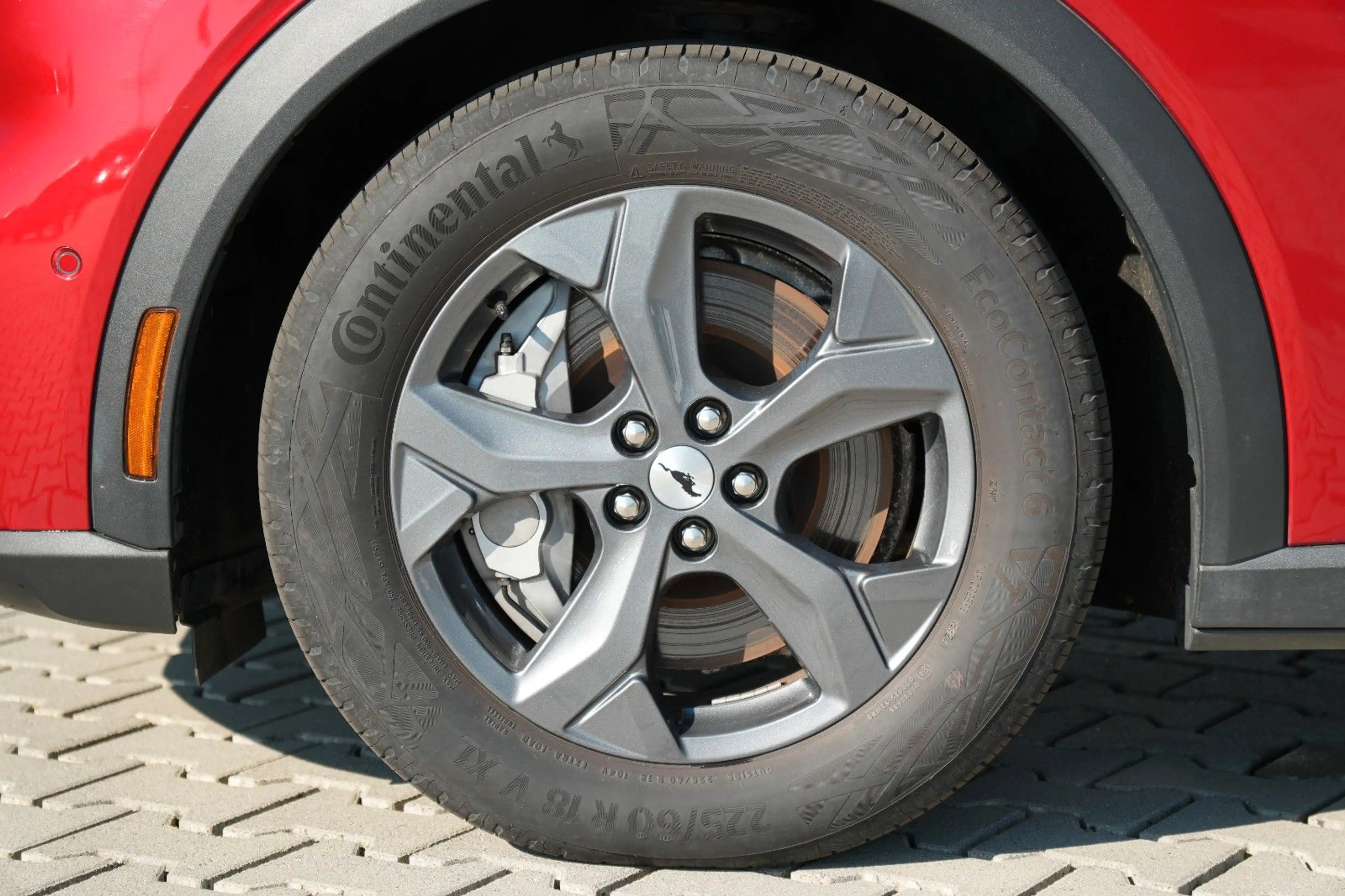 Ford Mustang Mach-E Basis PANO LED ACC 1.Hand ! — photo 12