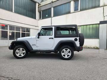 Wrangler Sport 2,8 CRD Sport