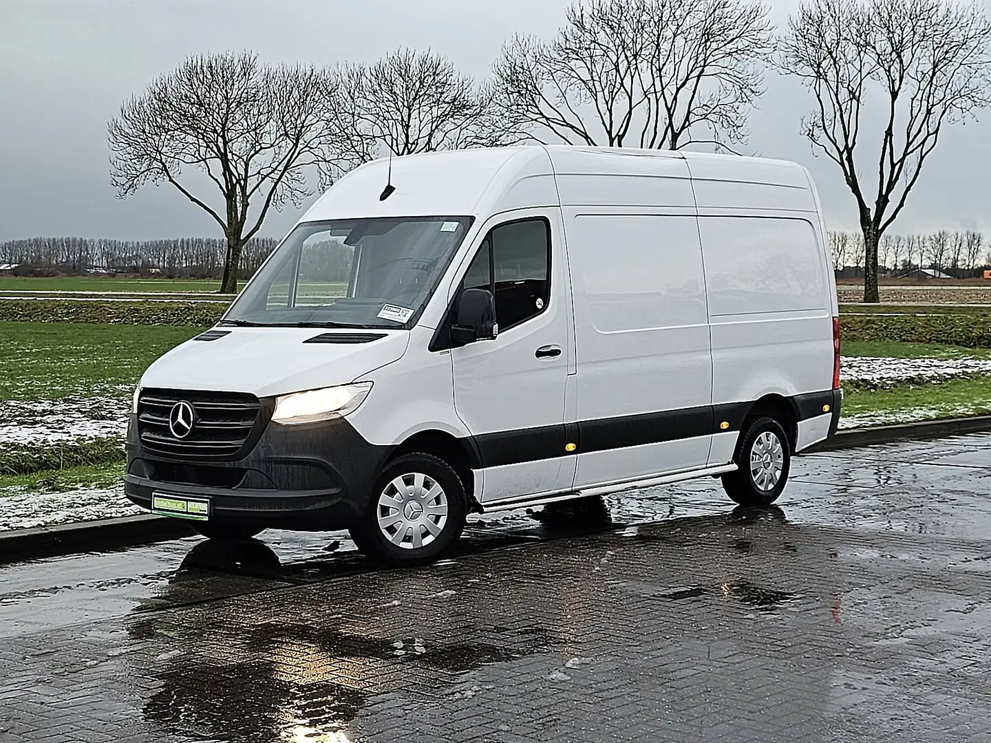Mercedes-Benz Sprinter 311 L2H2 Mbux RWD Euro6! Blanc - 2