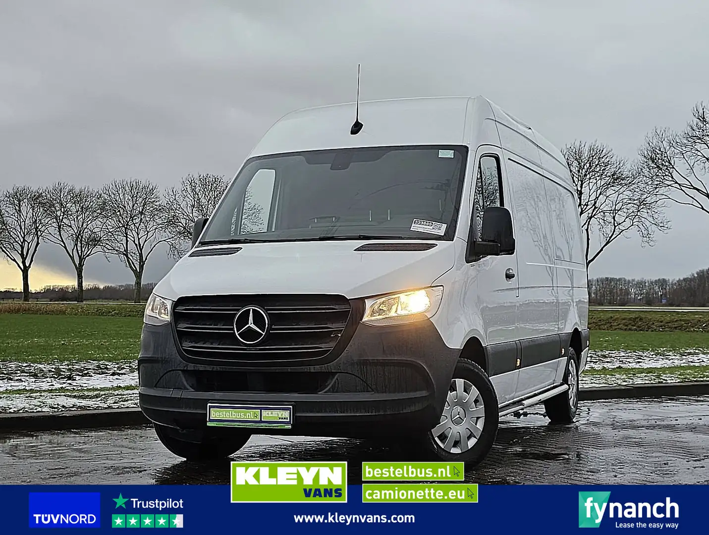 Mercedes-Benz Sprinter 311 L2H2 Mbux RWD Euro6! Blanc - 1