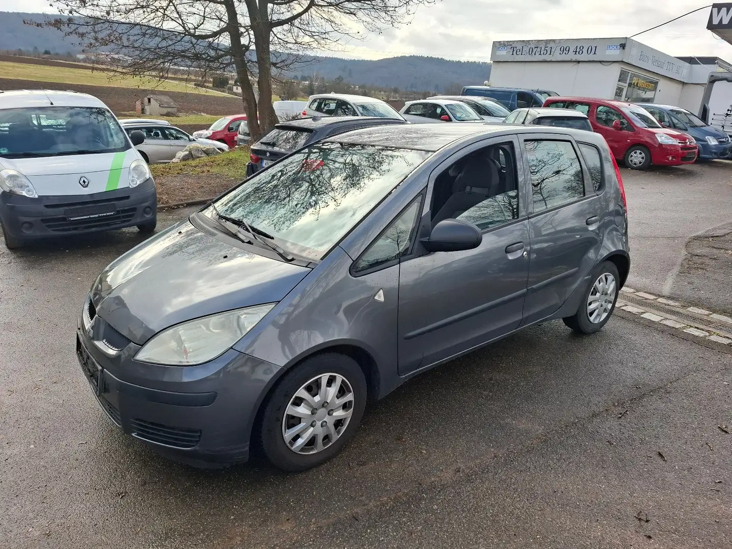 Mitsubishi Colt CZ3 Lim. 5-trg. 1.1 Inform Klimaautomatik Grau - 2
