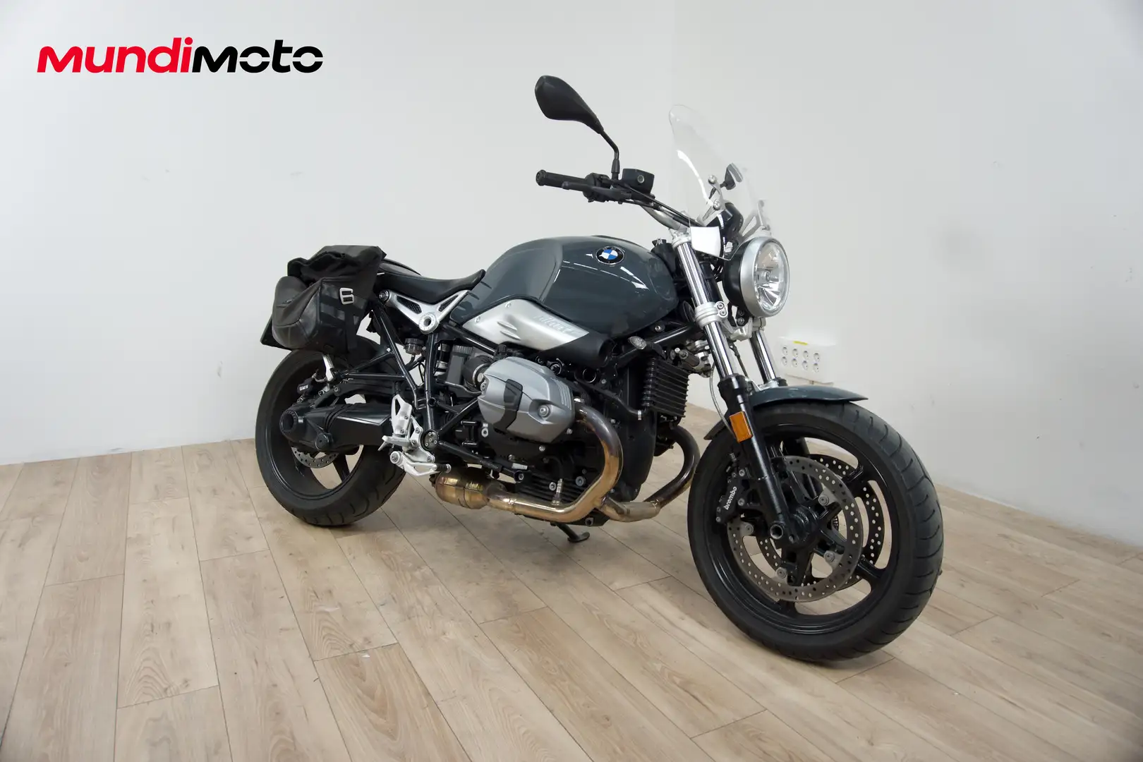 BMW R nineT - 2