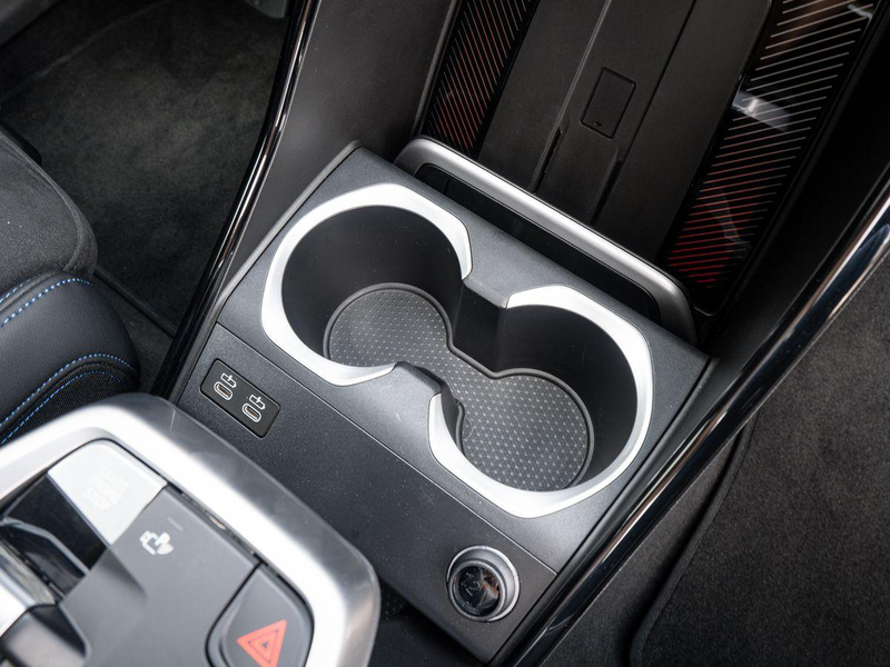 BMW X1 sDrive20i M-Sport PRO AHK PANO ACC HuD eSitze — photo 15