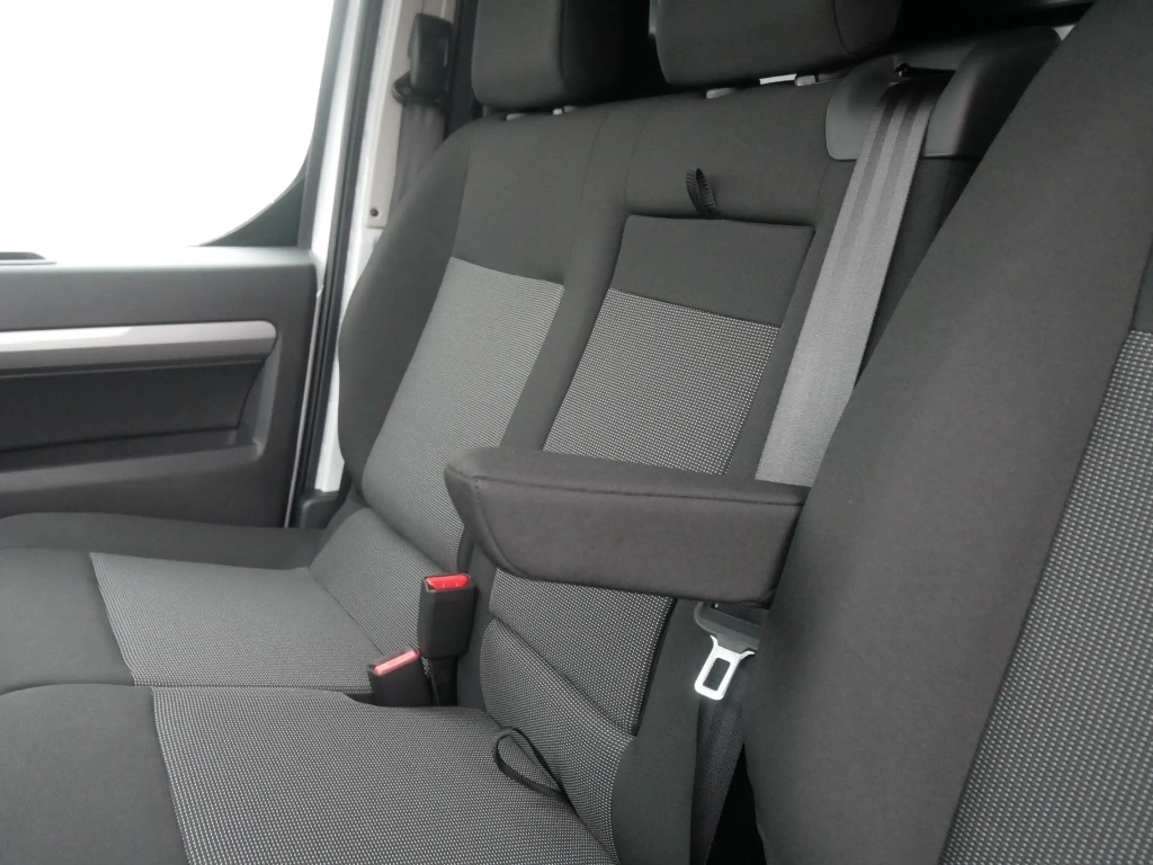 Fiat Scudo KAWA M L2 2.2 150 PS MT6 COMFORT SURROUND VIEW — photo 10