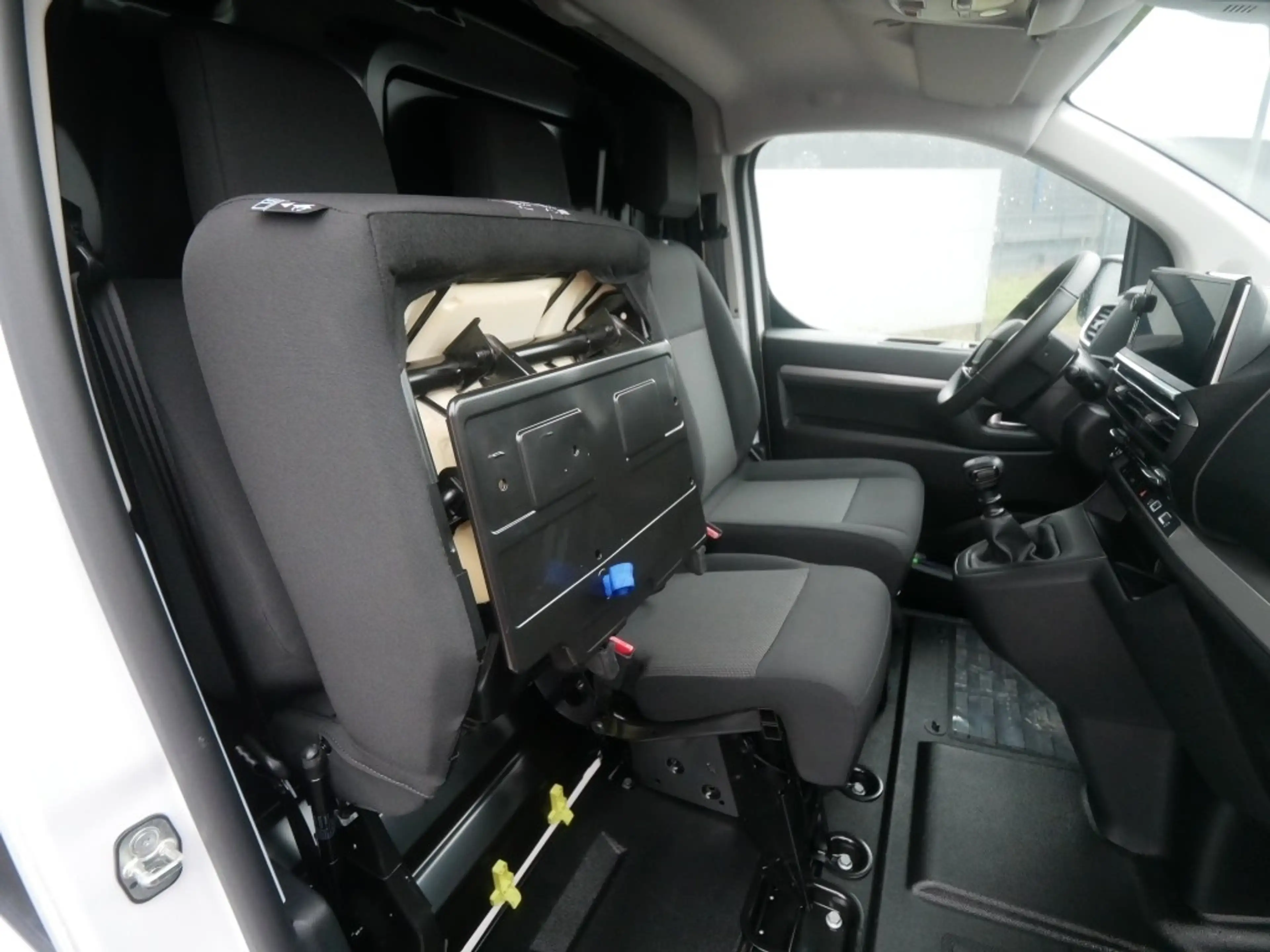 Fiat Scudo KAWA M L2 2.2 150 PS MT6 COMFORT SURROUND VIEW — photo 15