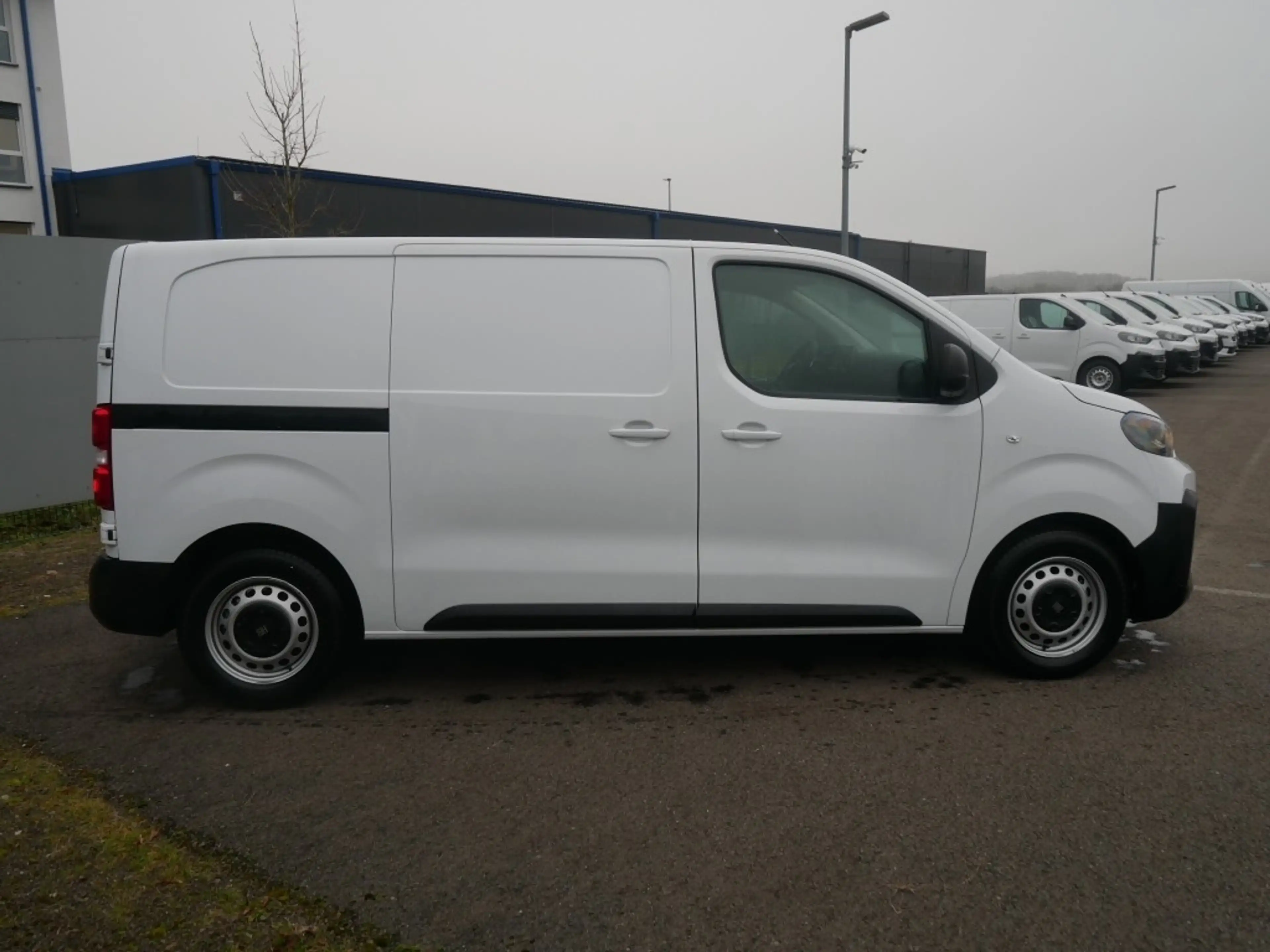 Fiat Scudo KAWA M L2 2.2 150 PS MT6 COMFORT SURROUND VIEW — photo 2