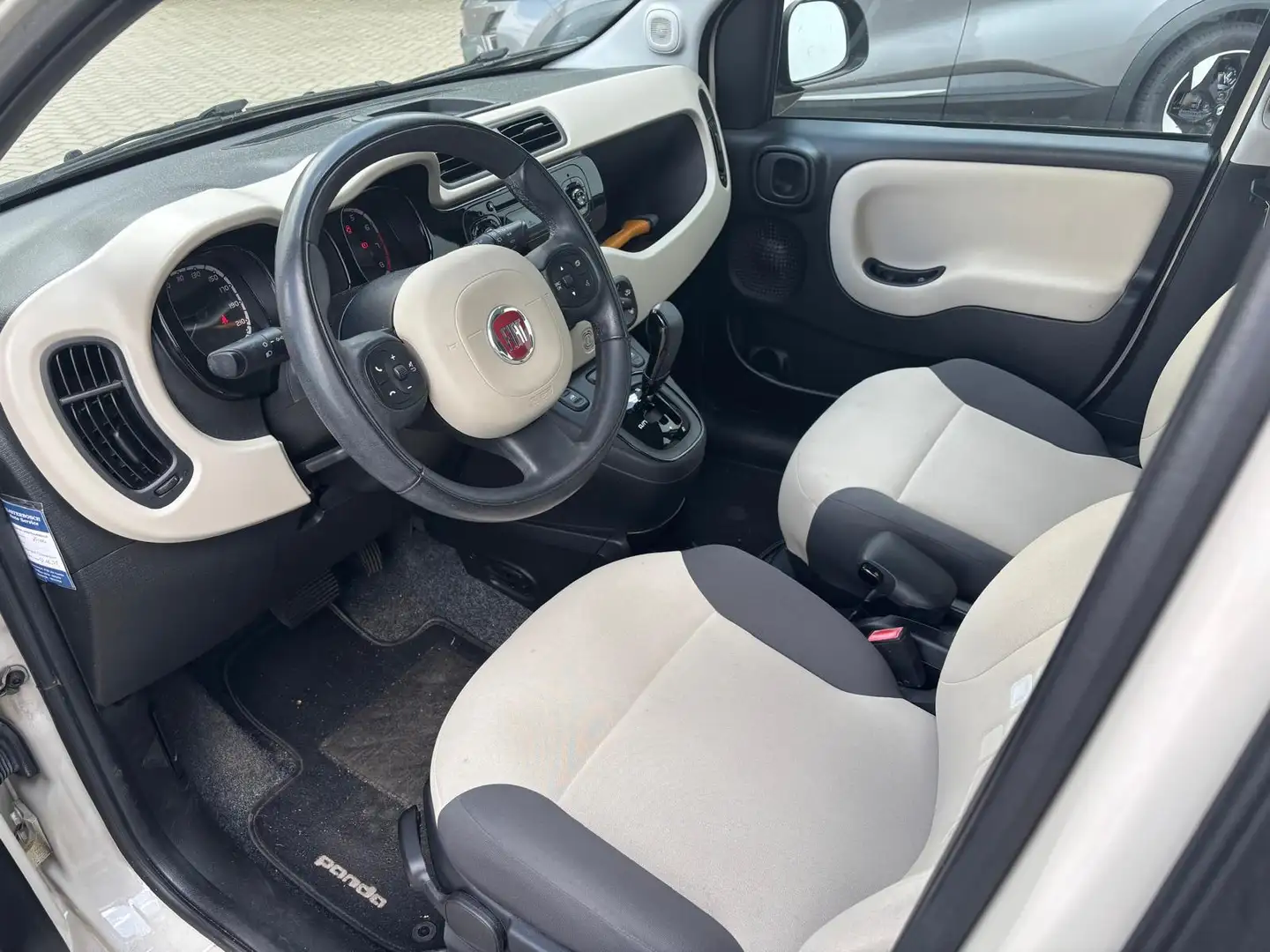 Fiat Panda 0.9 TwinAir Lounge / Automaat / Bruin - 2