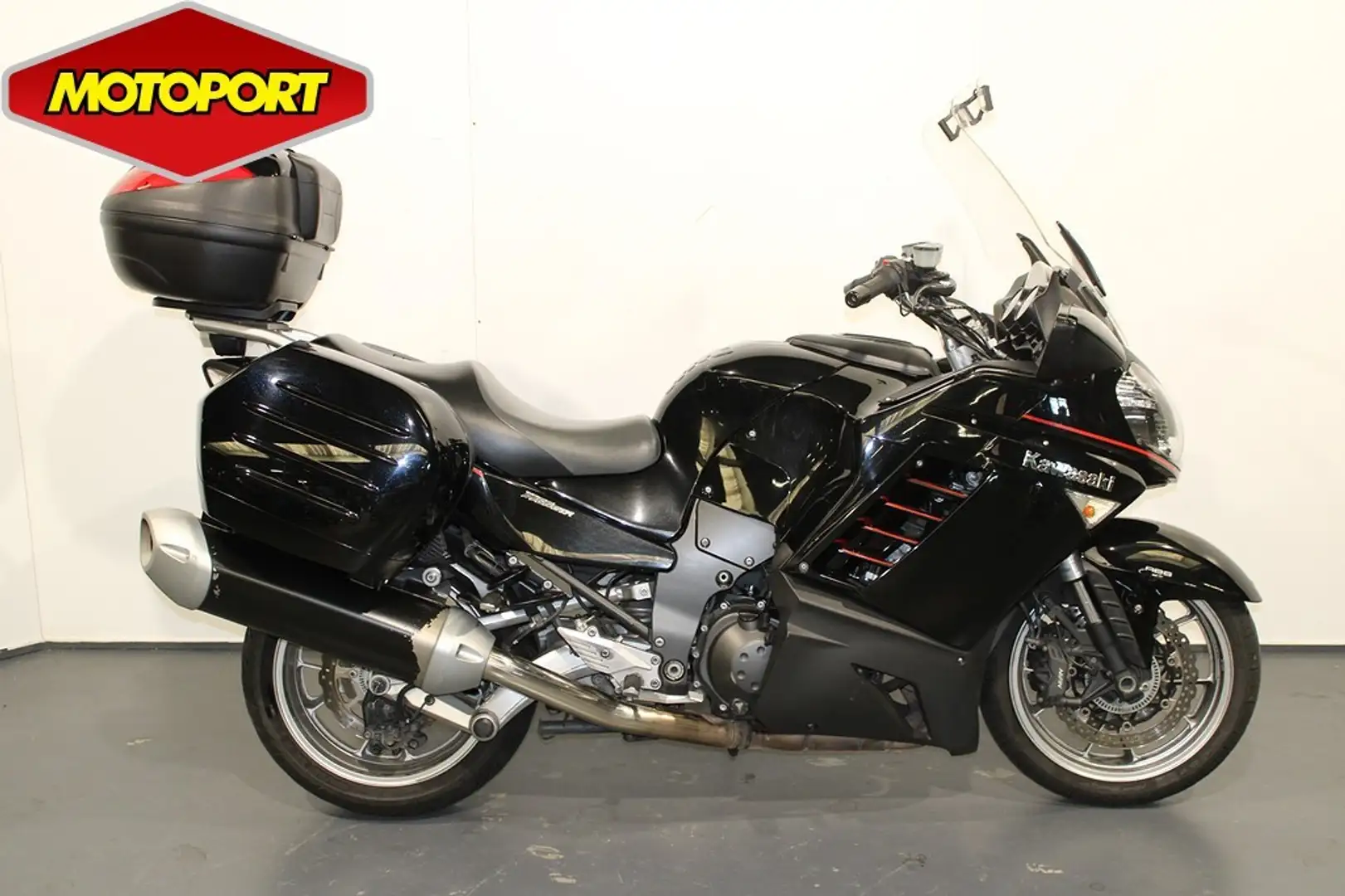 Kawasaki GTR 1400 Negro - 1